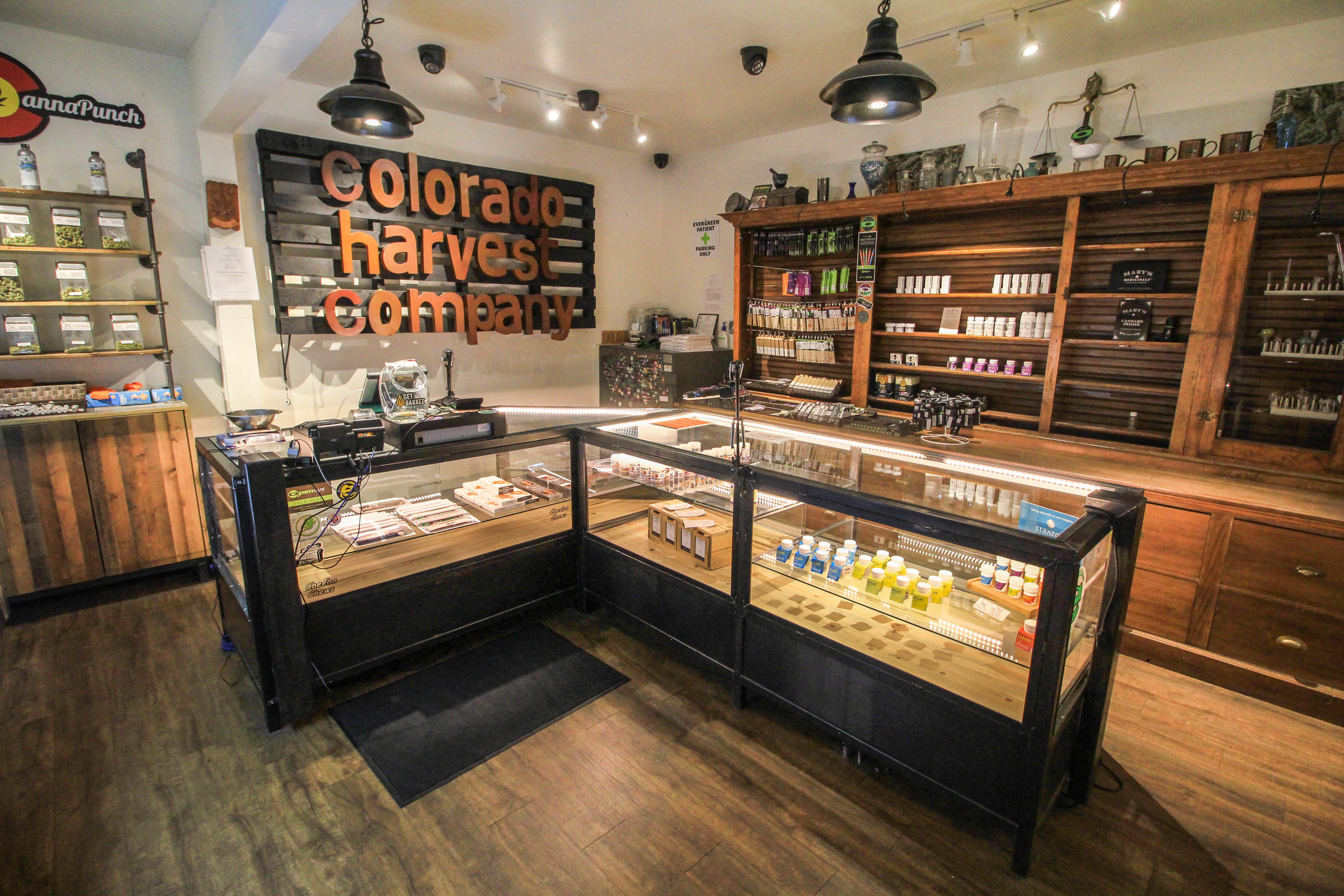 sweets, cannabis, counter, domestic room, 5K, cafeteria, lighting, store, business, confectionery, no people, bar counter, display cabinet, book, table, HD Wallpaper