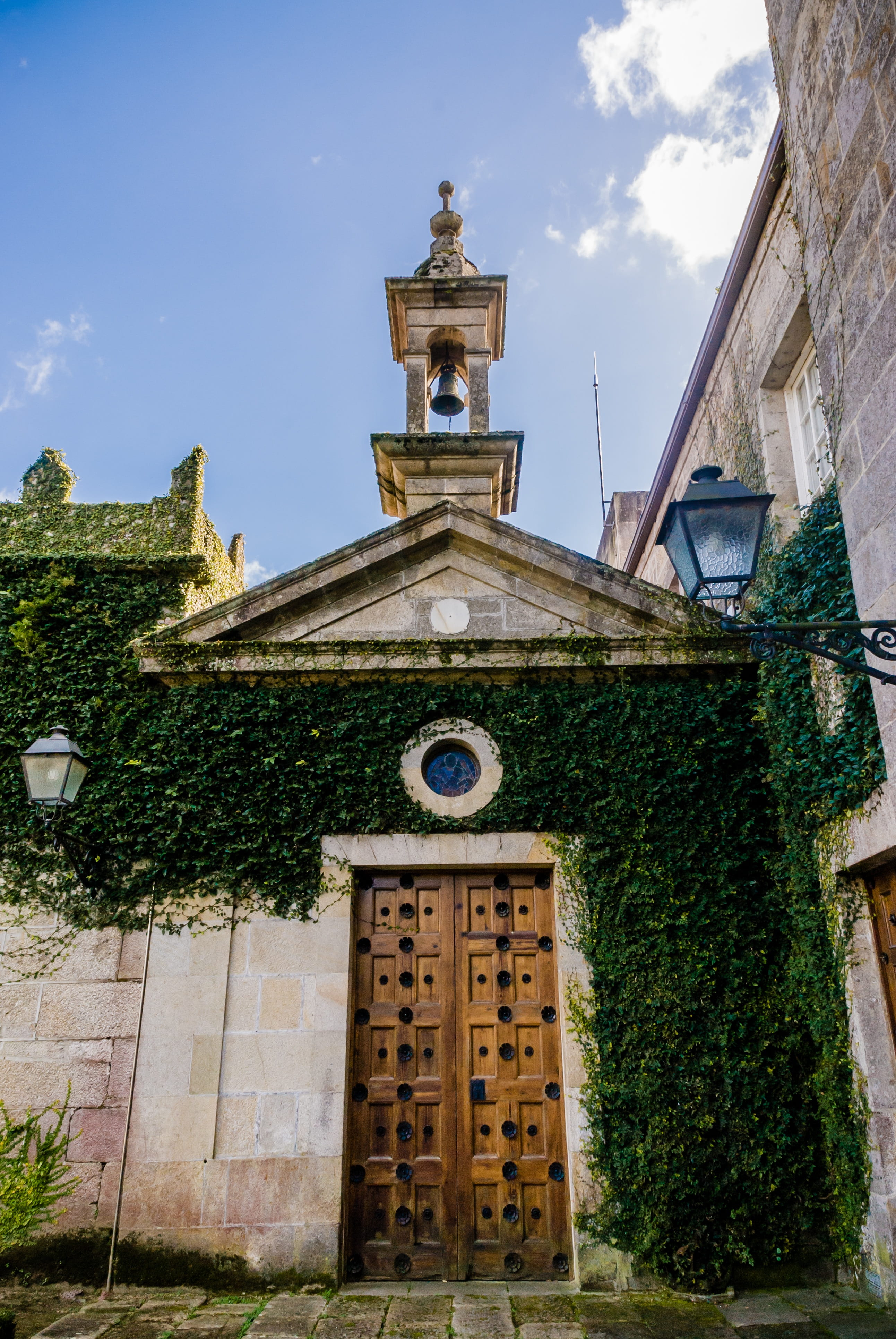 entrance, building, built structure, history, cloud - sky, bell, building exterior, belief, garden, architecture, plant, representation, religion, 4K, Phone HD Wallpaper