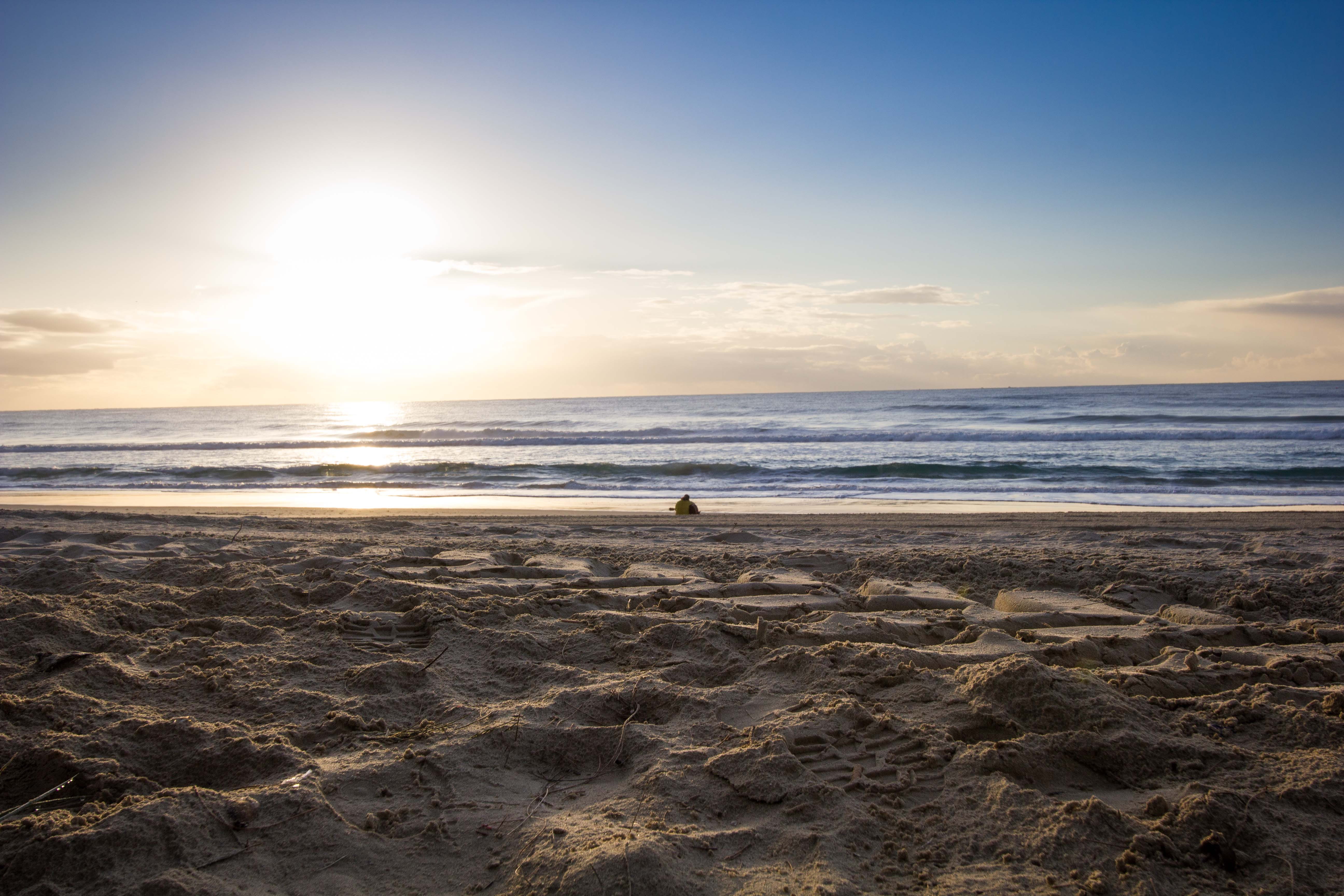 morning, sand, horizon, land, non-urban scene, australia, blue, sun, idyllic, tranquil scene, sky, rise, real people, girl, sunset, relax, scenics - nature, HD Wallpaper