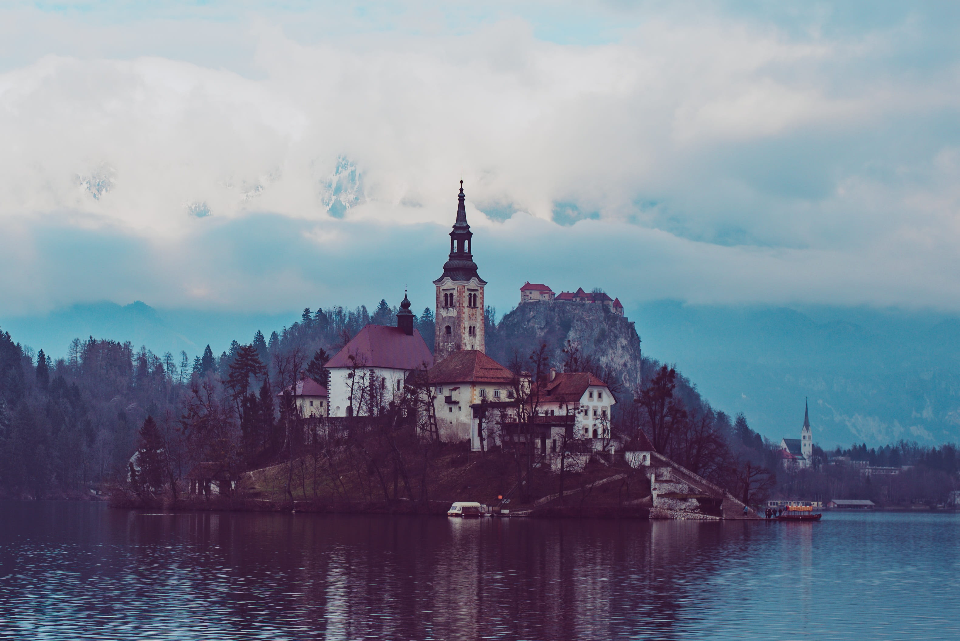 travel destinations, landscape, sky, heaven, landscapes, plant, church, 2K, building exterior, cloud, spirituality, slovenia, mood, light, water, outdoors, HD Wallpaper