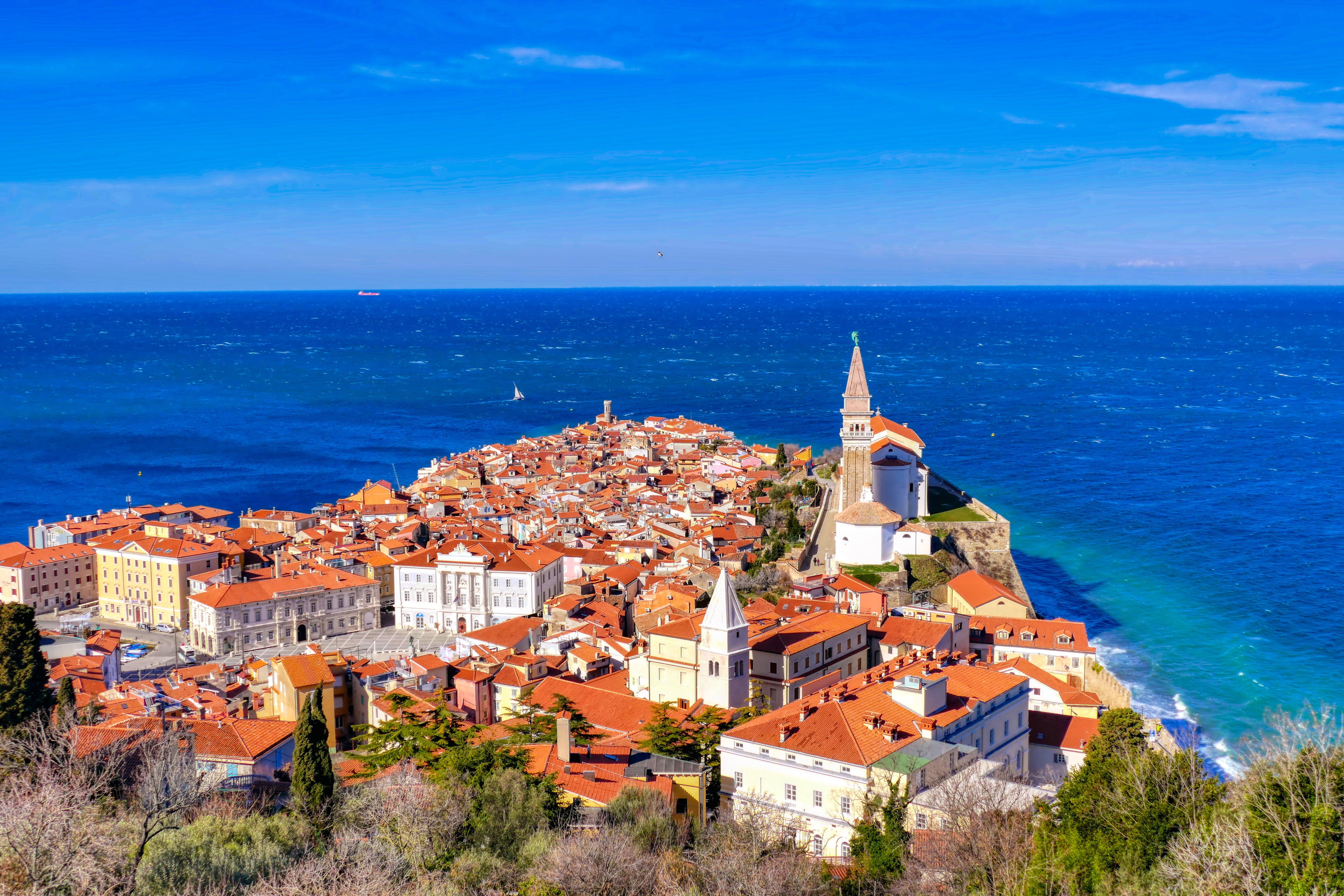 Slovenia, sea, 2K, The Adriatic sea, panorama, home, Piran, Adriatic Sea, building, HD Wallpaper