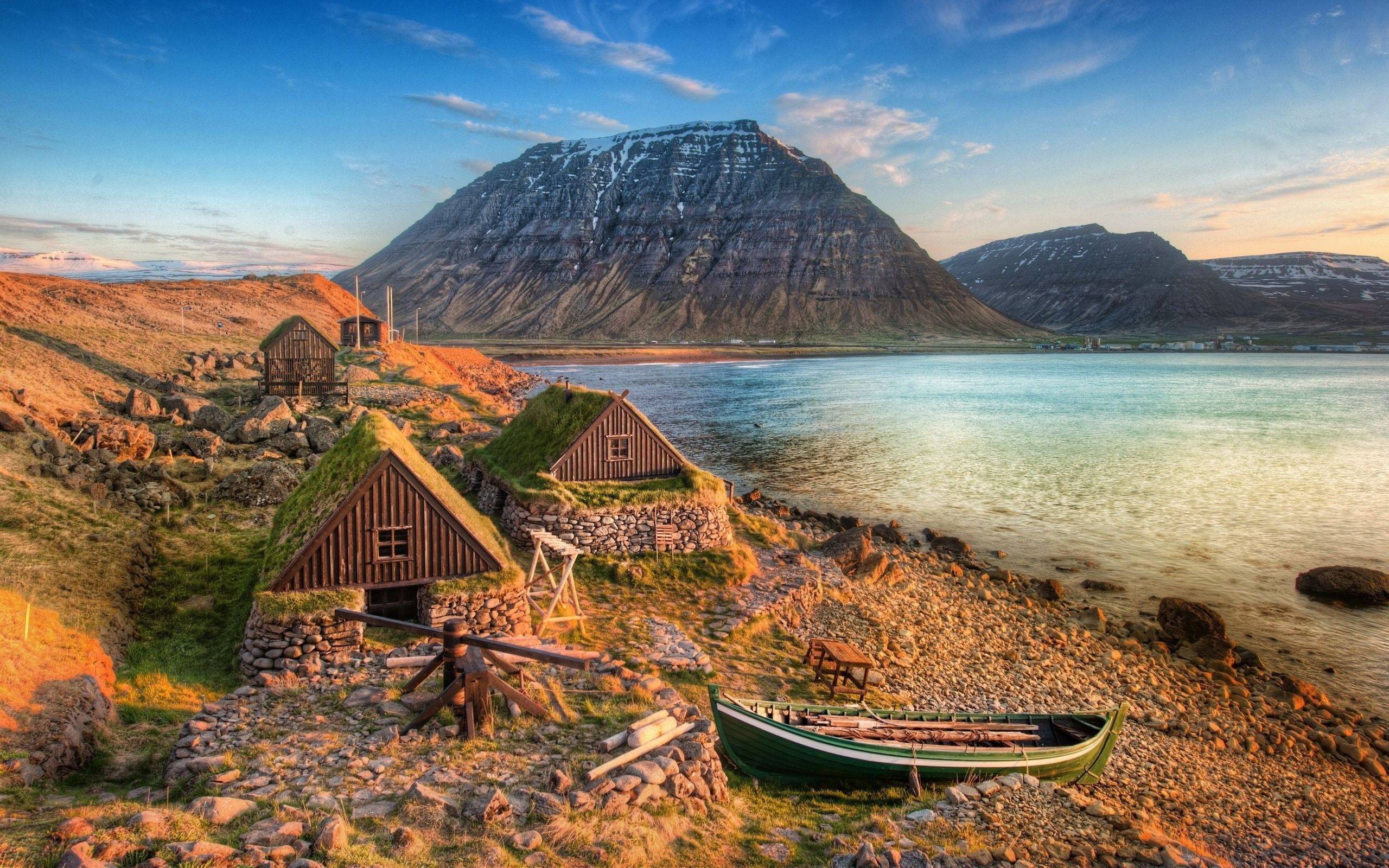  structures, 2K, purity, boat, buildings, houses, mountain, shore, lake, HD Wallpaper