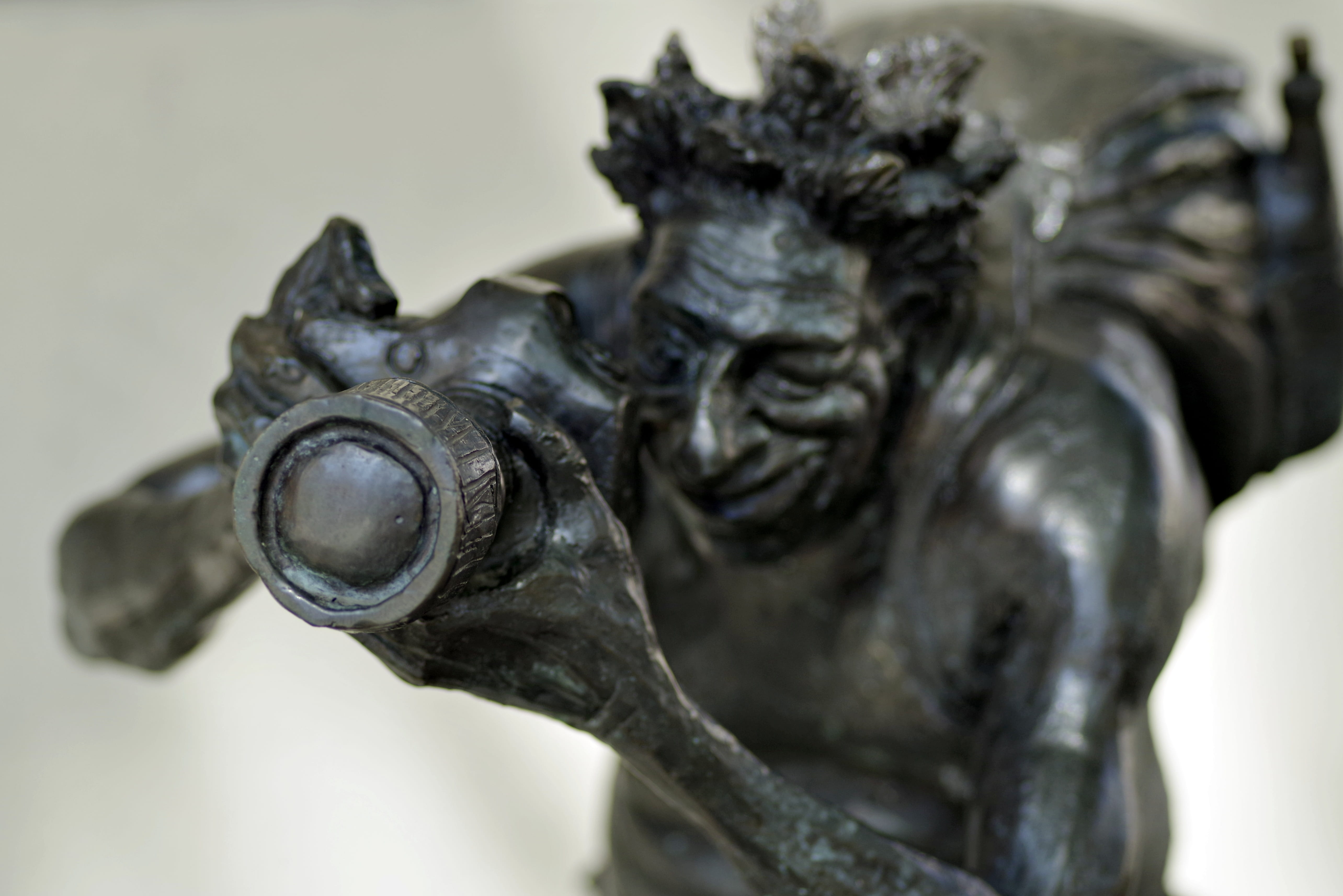 creativity, slr, focus on foreground, statue, photo equipment, 5K, take a photograph, architecture, human representation, figure, photos, art and craft, HD Wallpaper