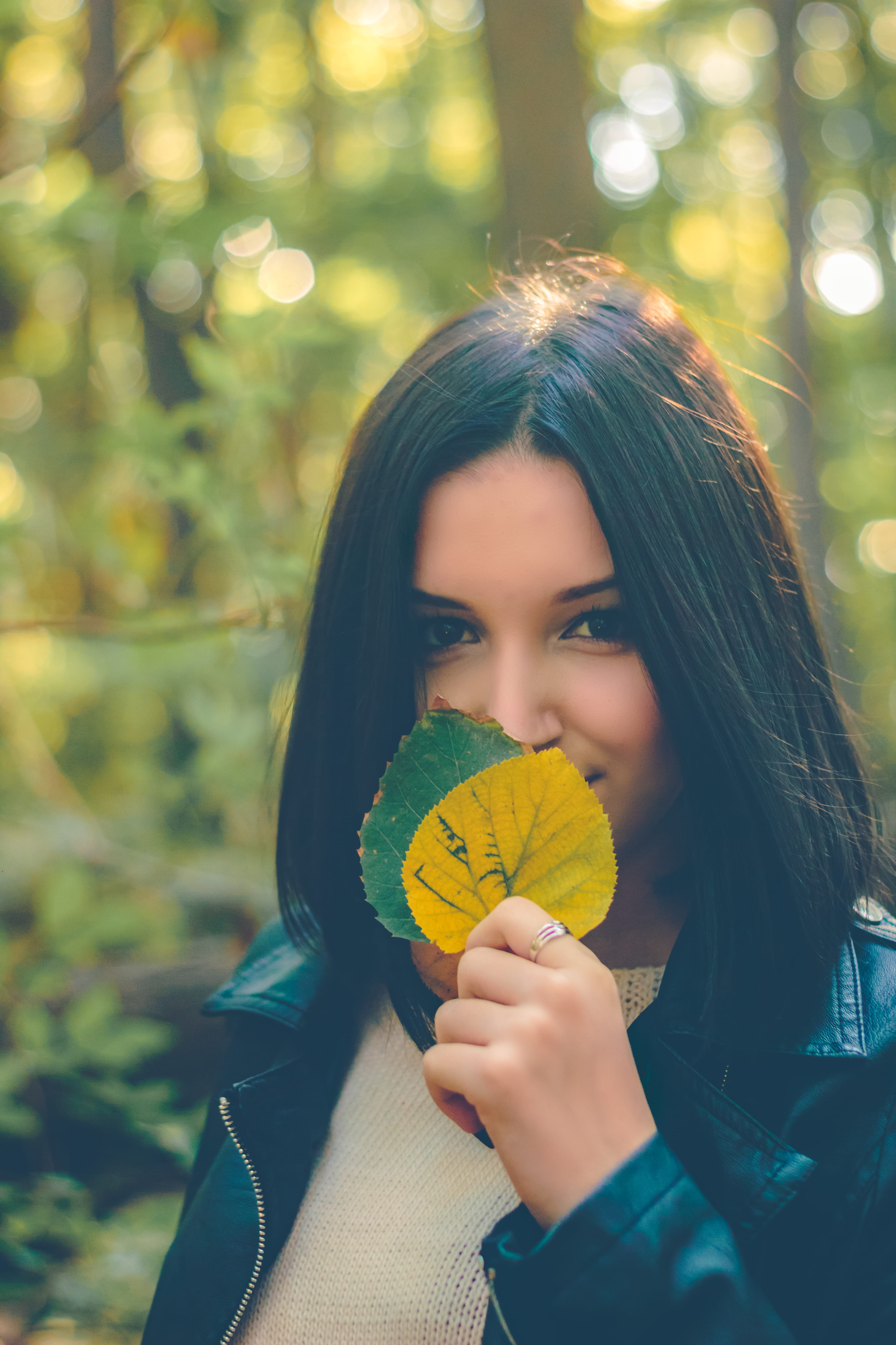 looking at camera, wood, young women, leaf, forest, 5K, fruska gora, one person, brunette, mouth, srbija, casual clothing, women, leaves, beautiful woman, Phone HD Wallpaper