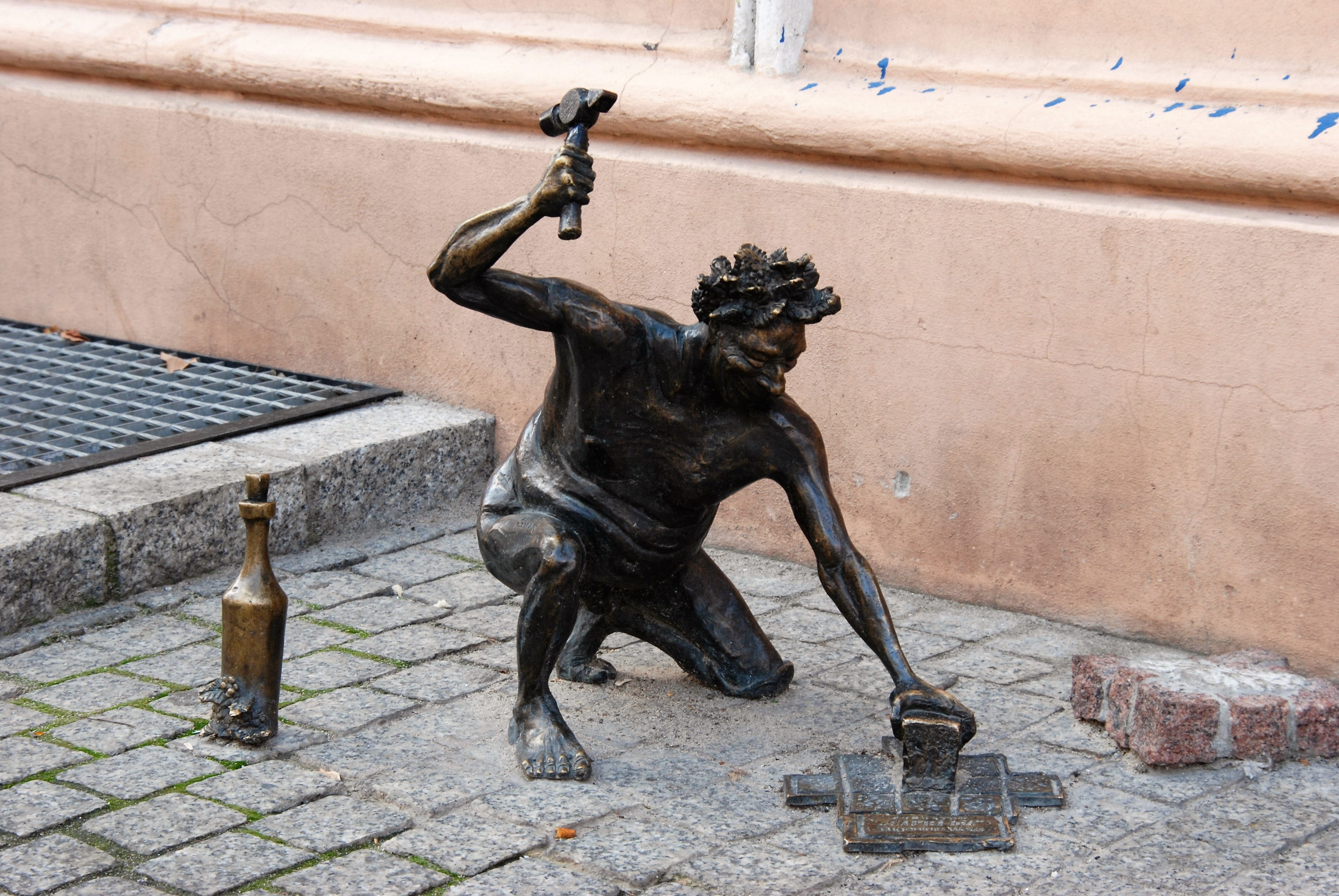 representation, no people, outdoors, male likeness, wine, building exterior, brass, nature, craft, zielona gora, bacchus, wall - building feature, image, HD Wallpaper