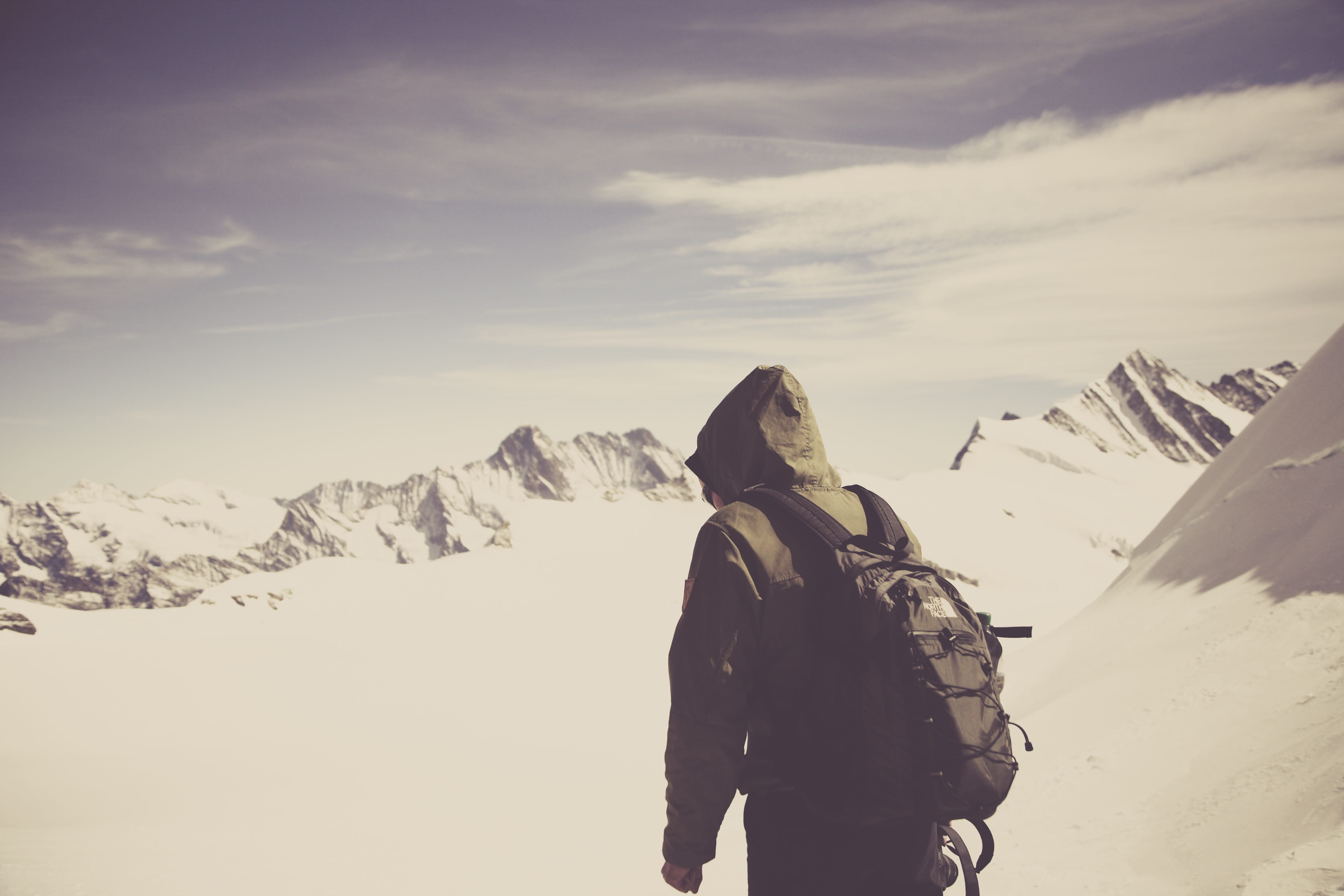 adventure, person, jungfraujoch, standing, lifestyles, beauty in nature, winter, real people, 4K, mountaineer, cold temperature, vacations, clothing, solid, HD Wallpaper
