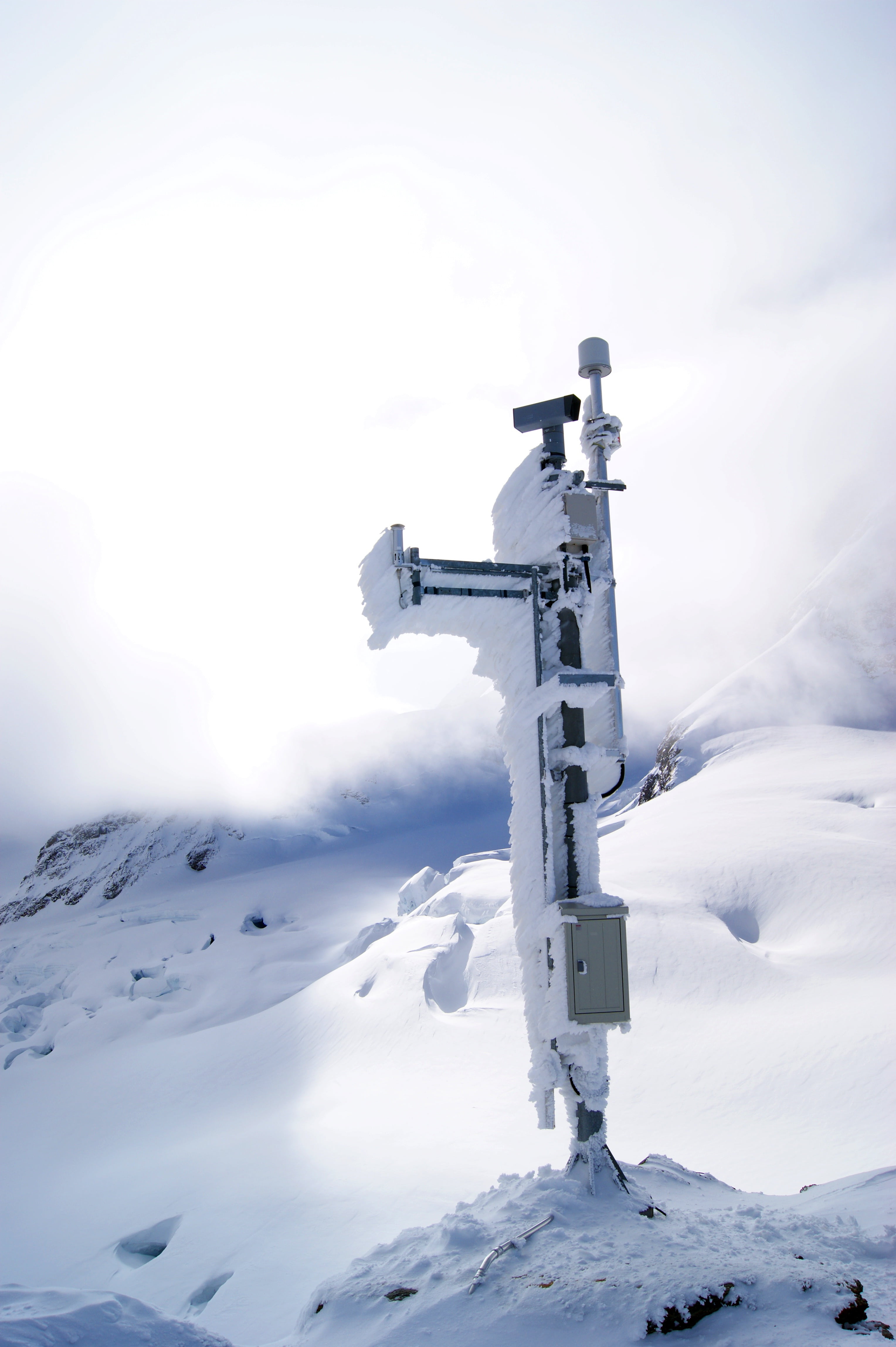 spirituality, winter, no people, snow landscape, scenics - nature, beauty in nature, fog, alpine, sky, tranquility, religion, mountain, 4K, mobile telephone mast, Phone HD Wallpaper