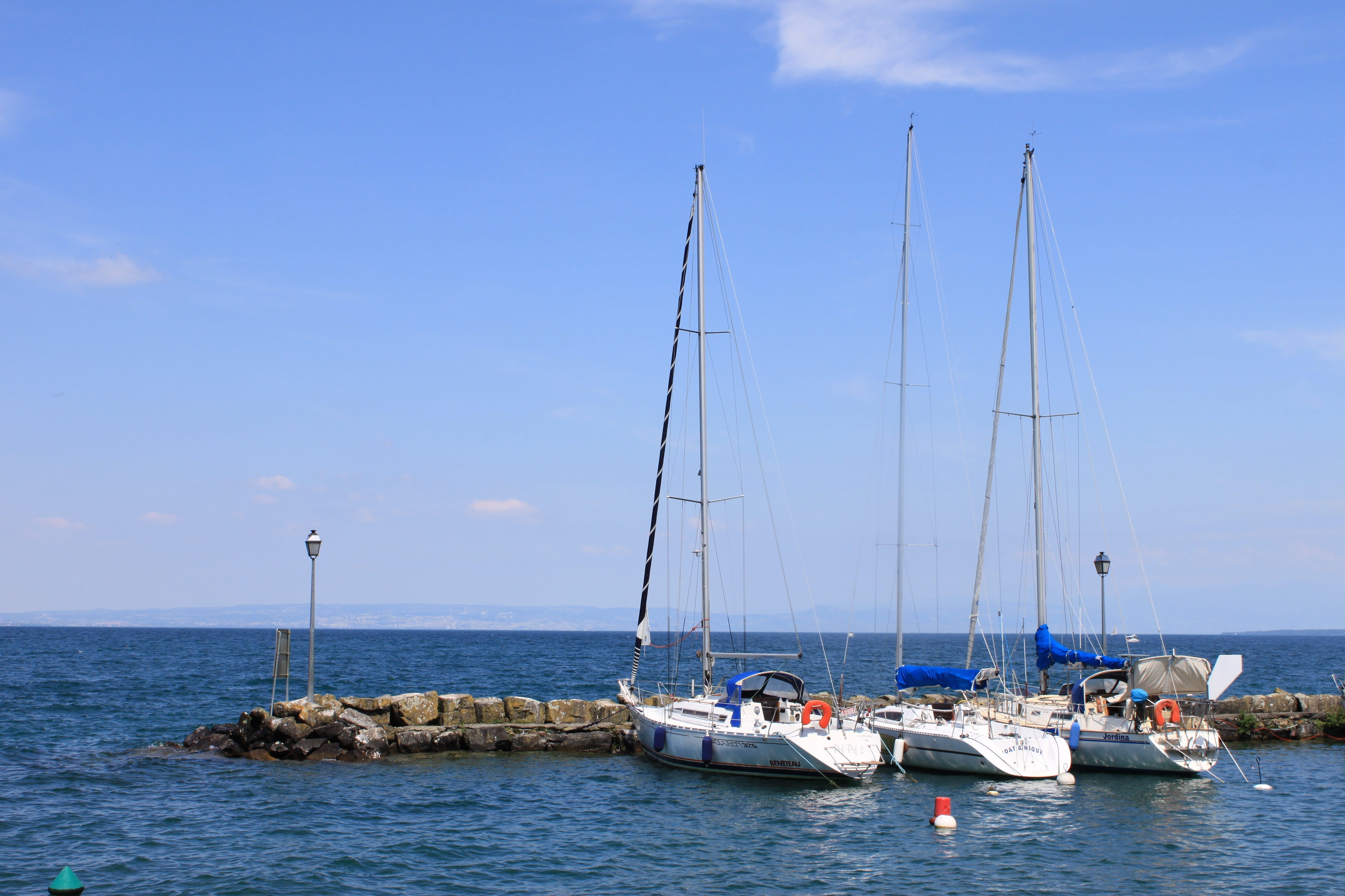 montreux, sailing, transportation, waterfront, mode of transportation, sea, heaven, tourism, yacht, vacation, evian, evianm, outdoors, pleasure boat, nautical vessel, HD Wallpaper