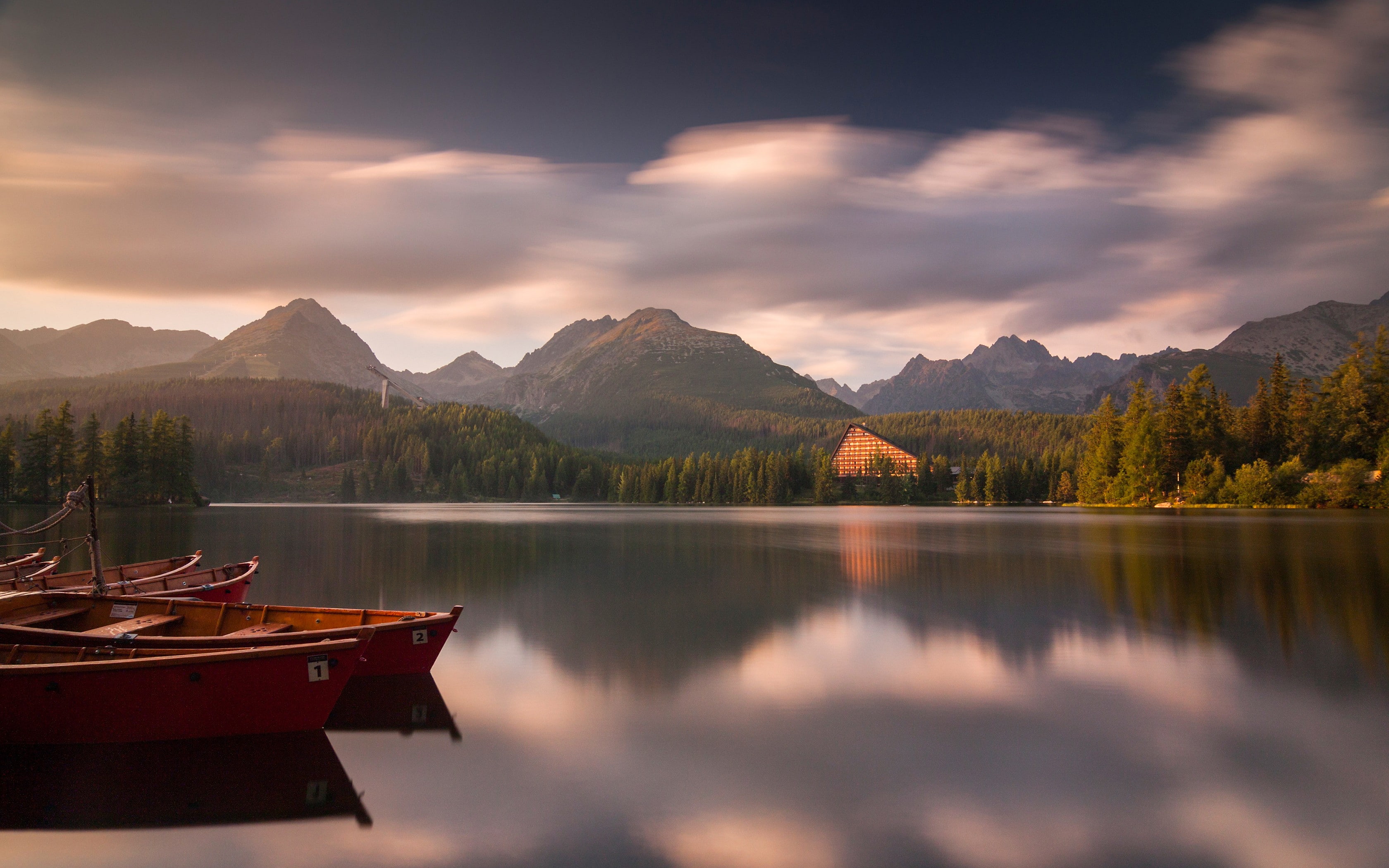 sunset, Slovakia, lake, nature, clouds, landscape, boat, hotel, calm, mountains, forest, 2K, HD Wallpaper