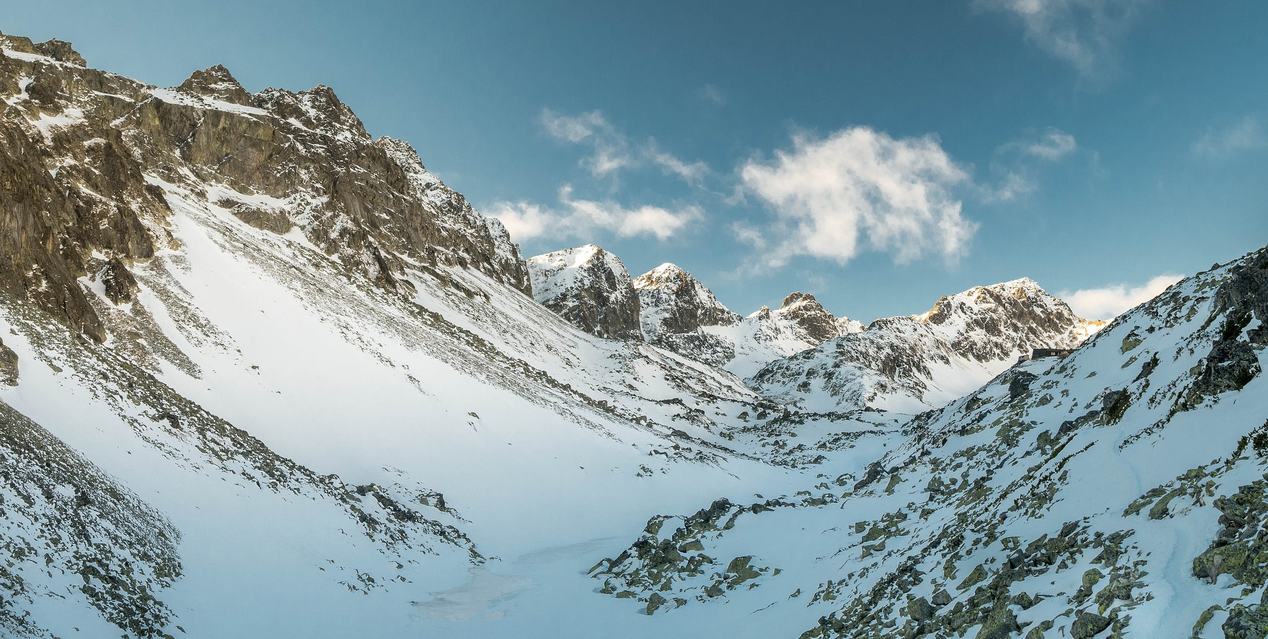 sky, ice, valley, winter, country, the sky, vysoké tatry, outdoors, snow, rocks, mountain, mountain range, coniferous tree, pine woodland, 2K, travel, HD Wallpaper