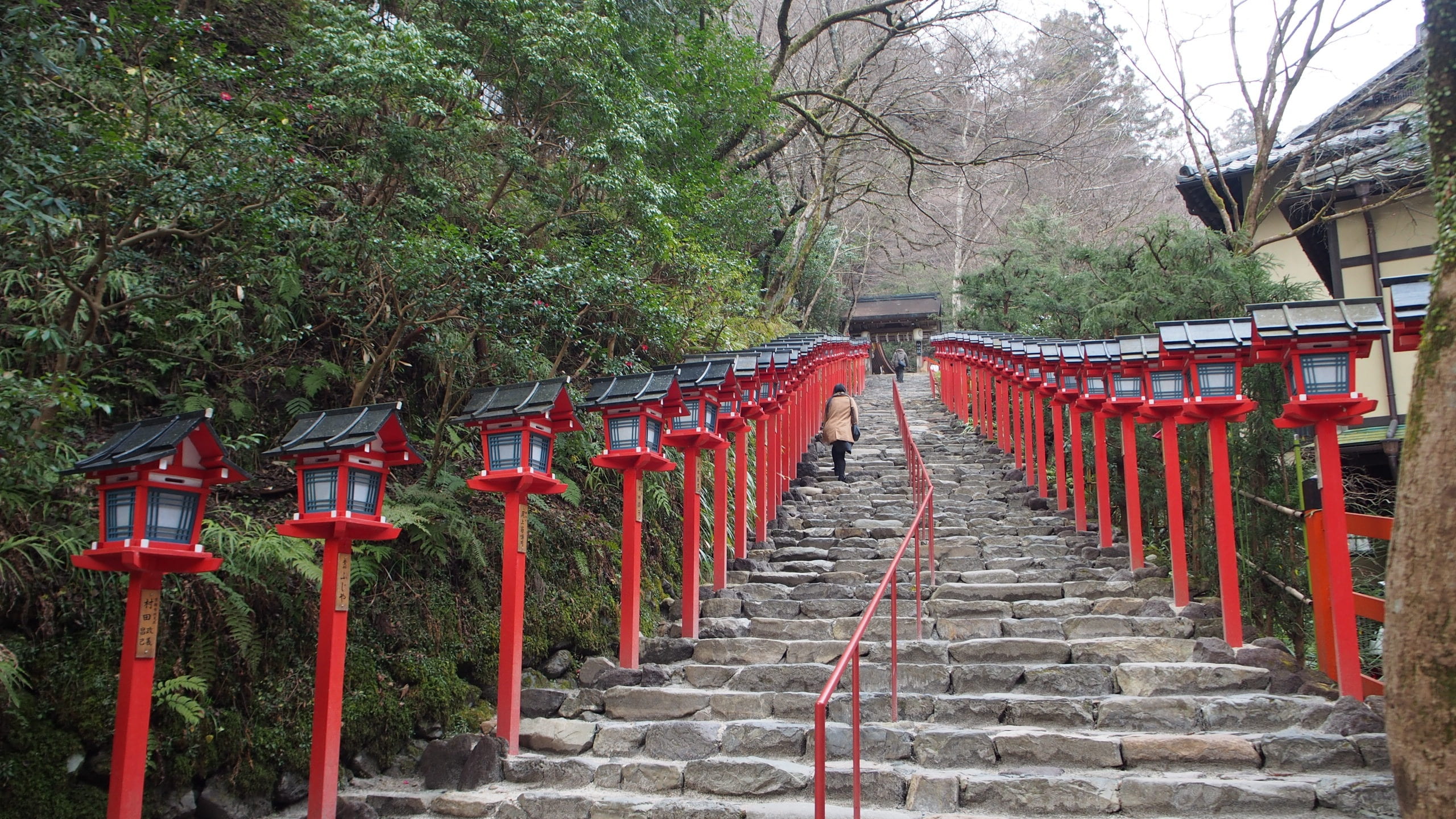 2K, stairs, daytime, new years day, ladder, go sightseeing, belief, lamppost, winter, spirituality, footpath, sincere, plant, diminishing perspective, HD Wallpaper