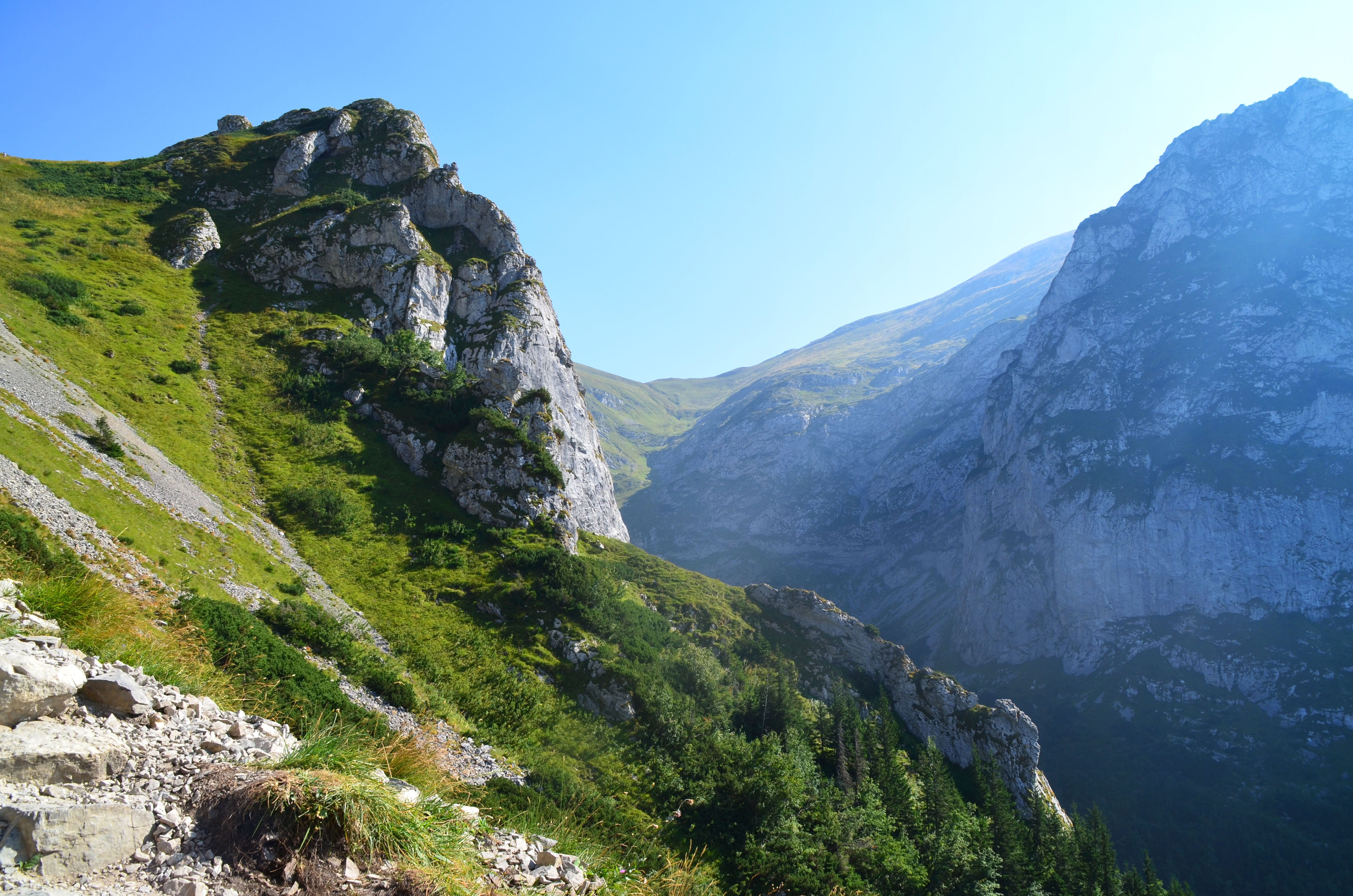 rock - object, mountain, holidays, environment, non-urban scene, 4K, the high tatras, mountain peak, scenics - nature, clear sky, view, rock, landscape, HD Wallpaper