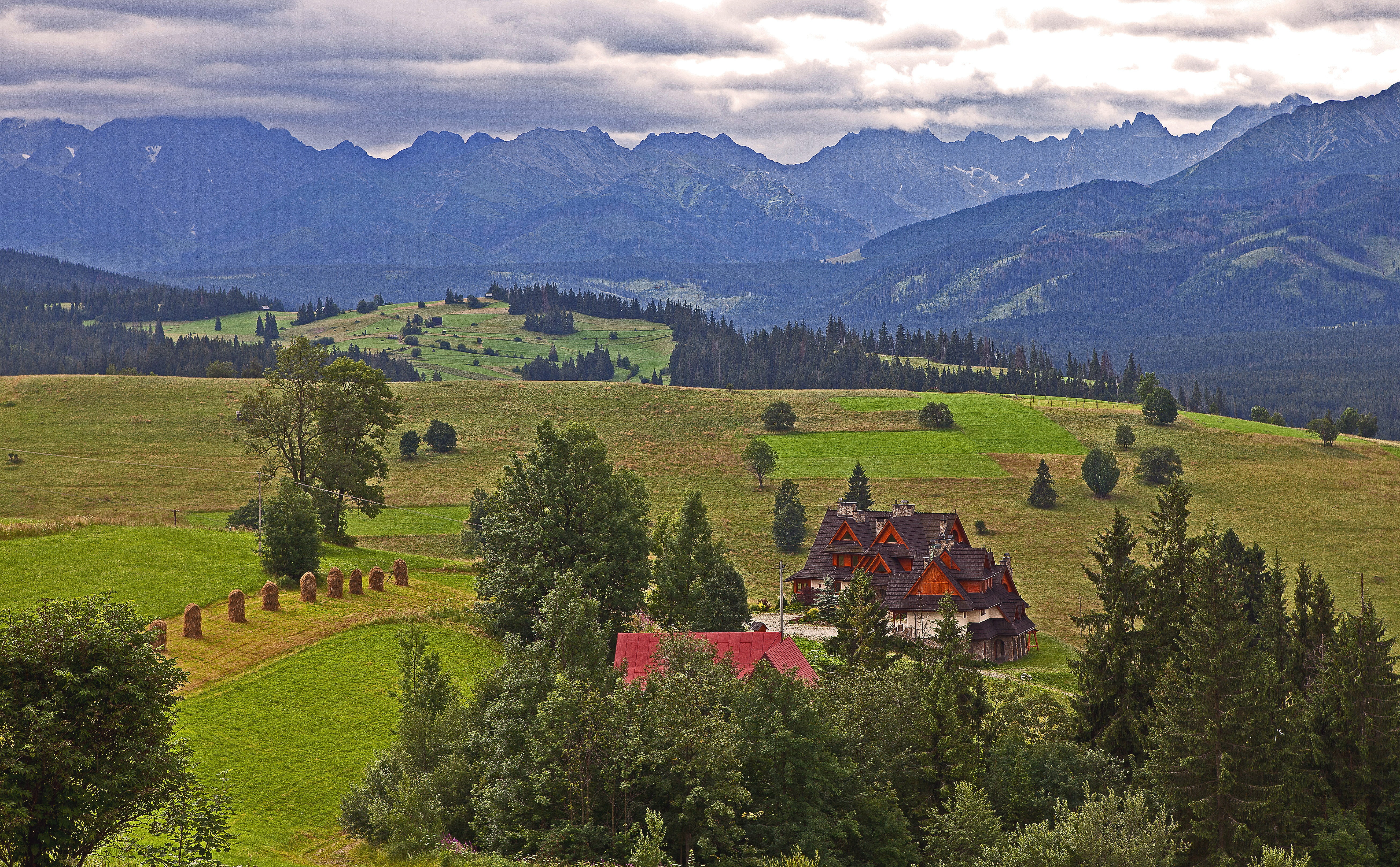 mountain, polish, land, 5K, tranquility, environment, cloudy day, cloud - sky, growth, sky, mountain range, architecture, tree, rural scene, the tatra mountains, HD Wallpaper