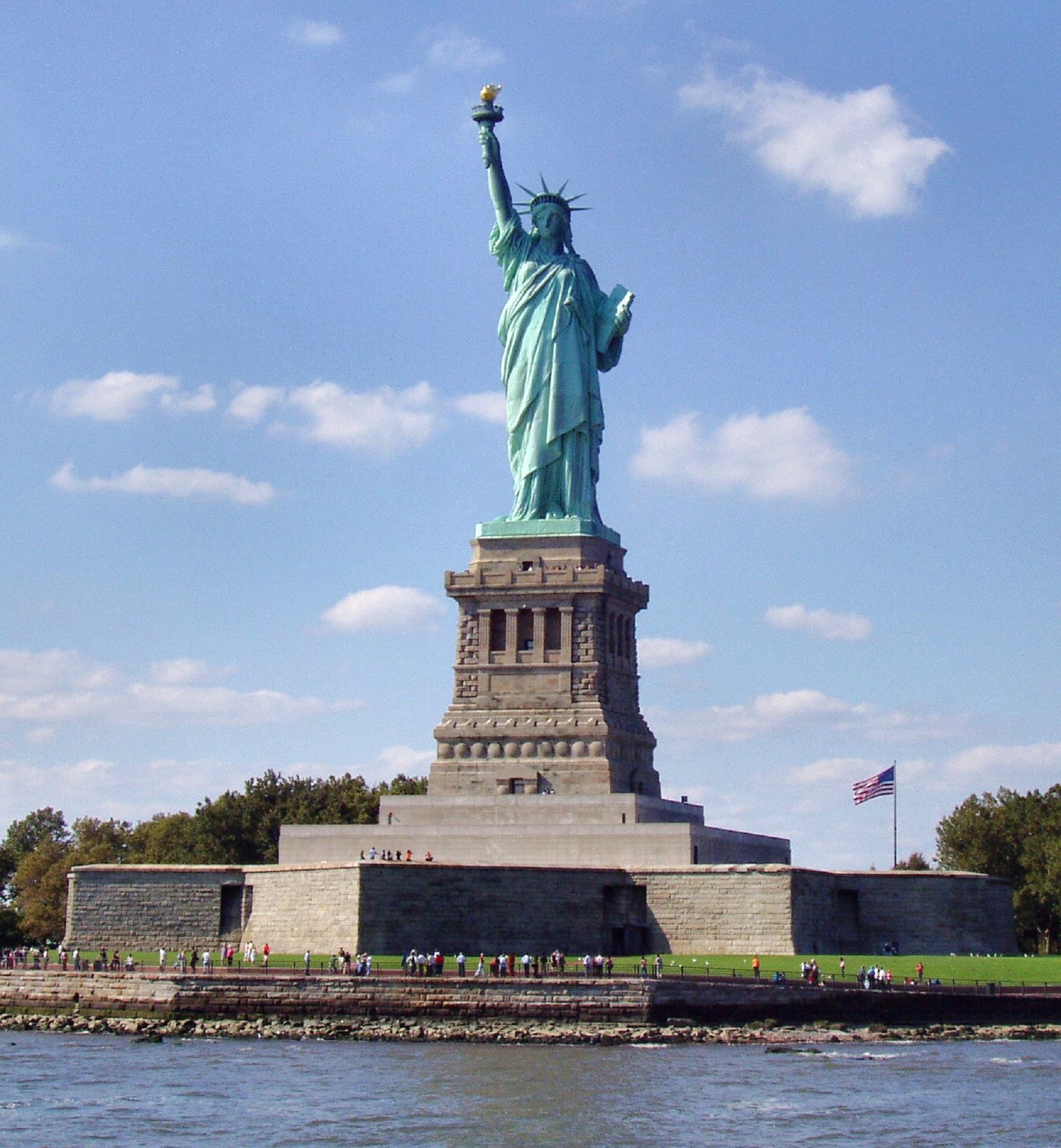 no people, island, outdoors, history, attraction, statue of liberty, art and craft, freedom, craft, sky, tourism, female likeness, famous, representation, Phone HD Wallpaper
