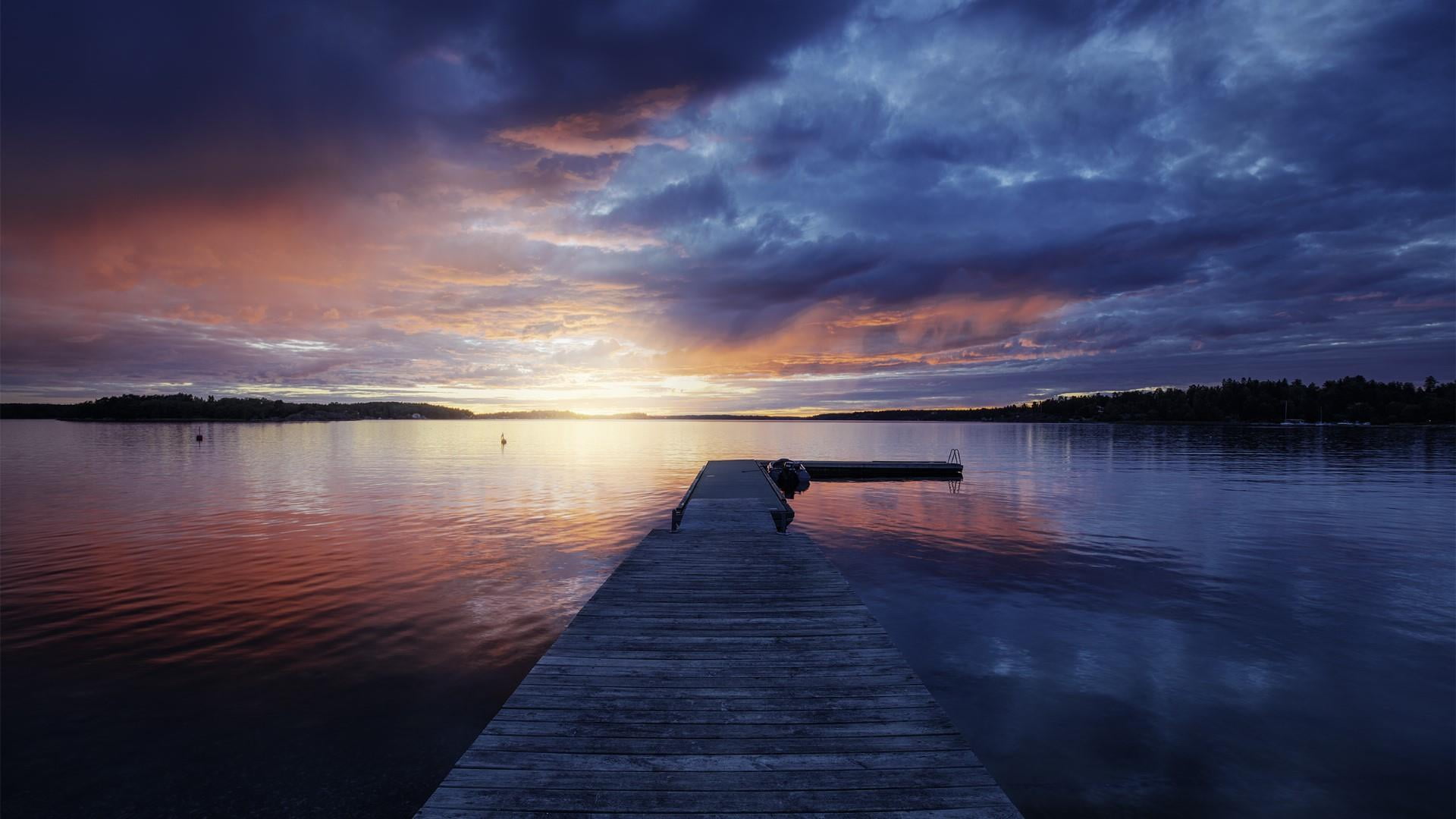 nature, reflection, landscape, lake, tranquility, outdoors, horizon, cloudy, scenic, pier, tranquil scene, beauty in nature, cloud - sky, sky, non-urban scene, HD Wallpaper