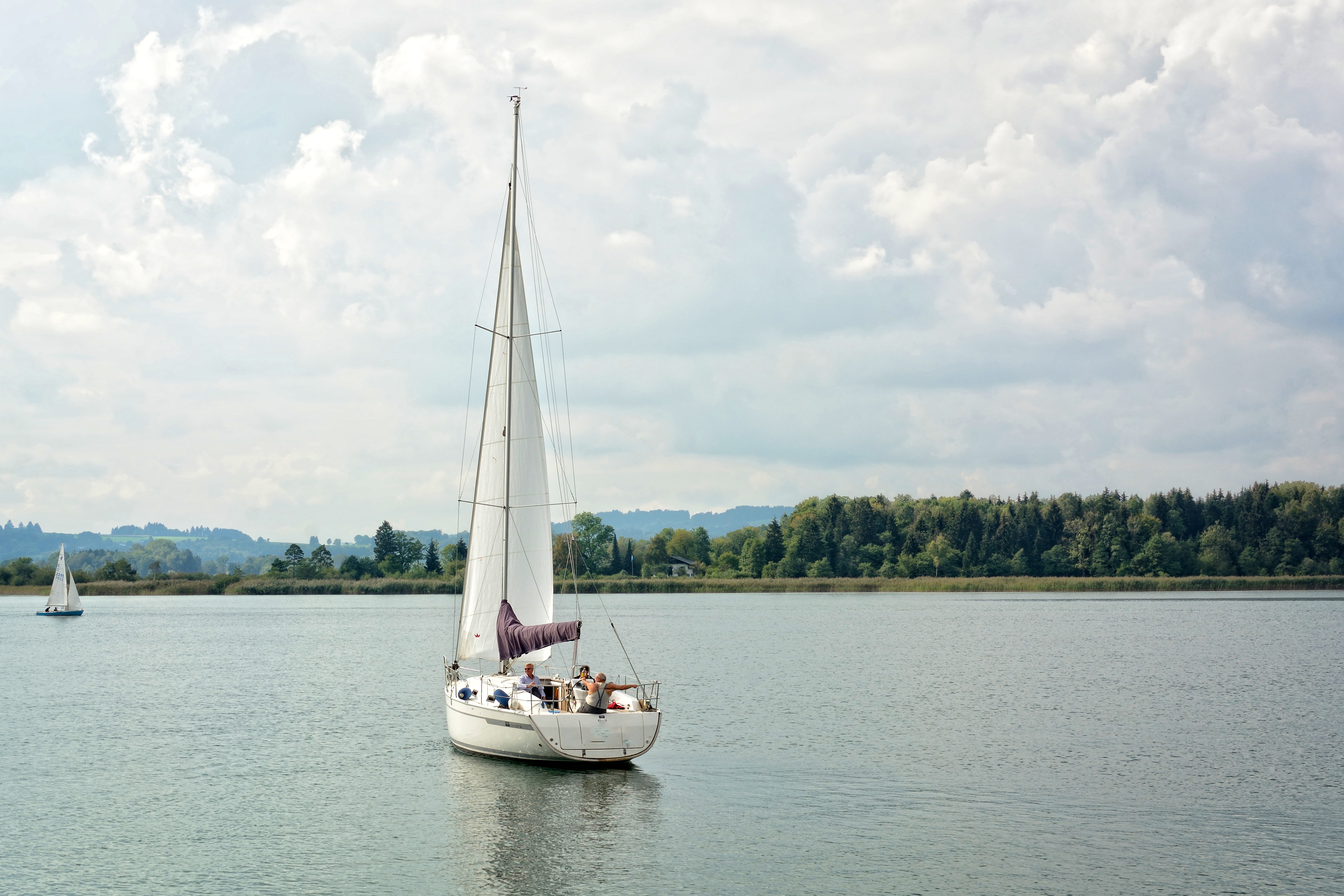 tree, beauty in nature, water sports, ship, group of people, recovery, lake, nature, relax, boot, water, holiday, chiemsee, sailing, bavaria, sea, cloud - sky, HD Wallpaper