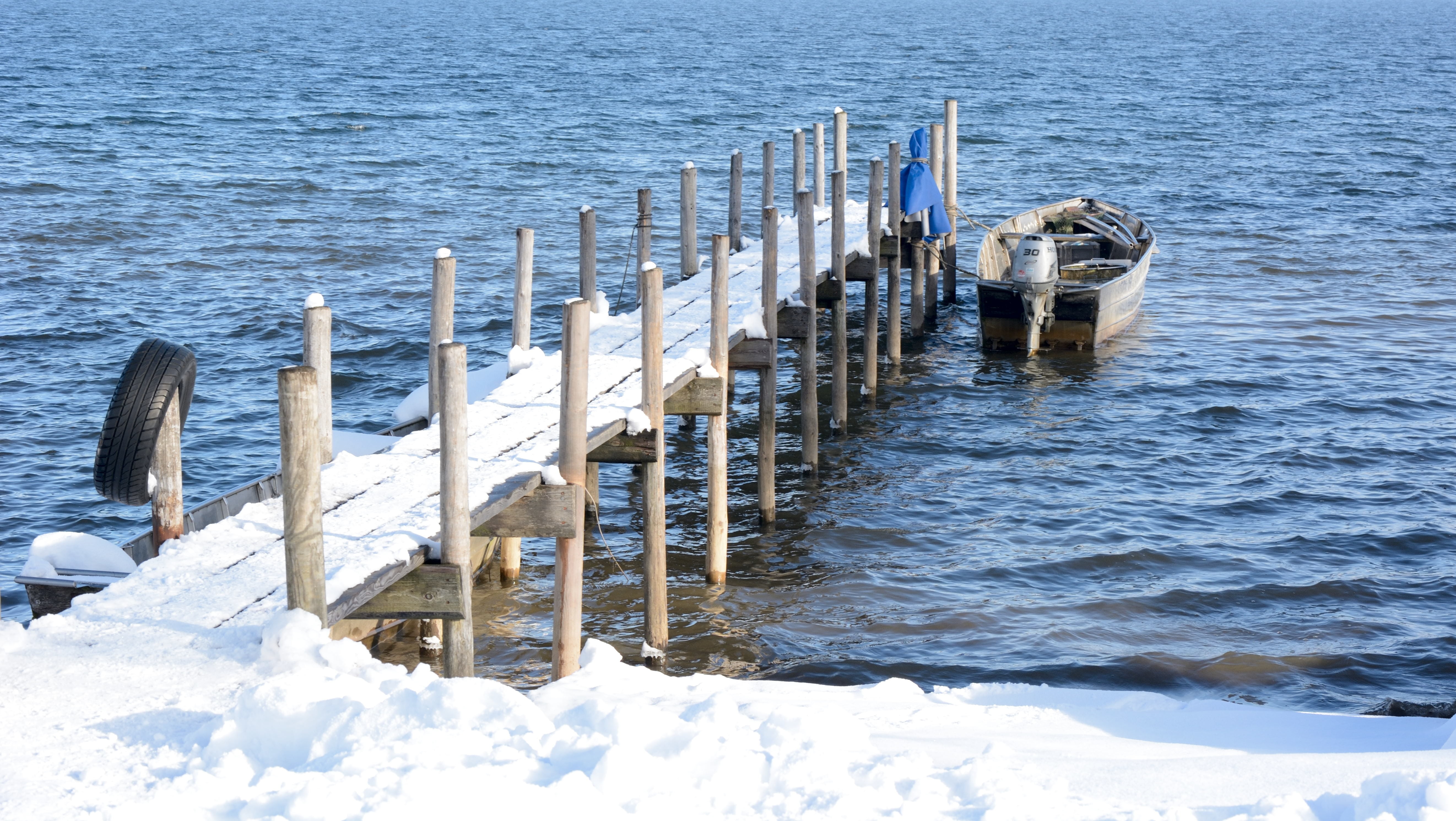 lake, wood - material, boot, outdoors, snow, tranquil scene, nature, chiemsee, white color, cold, 5K, jetty, non-urban scene, water, tranquility, web, HD Wallpaper