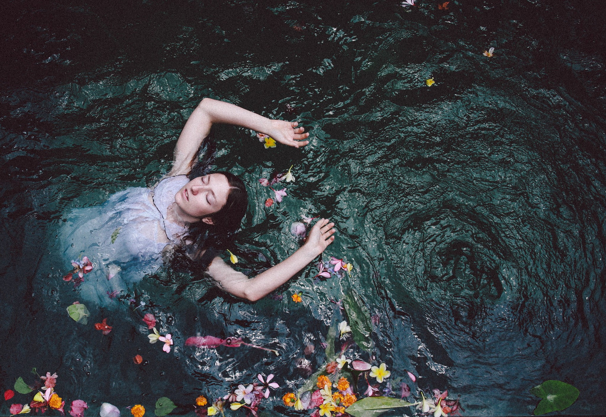 floating on water, lagoon, nature, 1080P, full length, young adult, enjoyment, barefoot, water, swimming, day, women, leisure activity, high angle view, HD Wallpaper