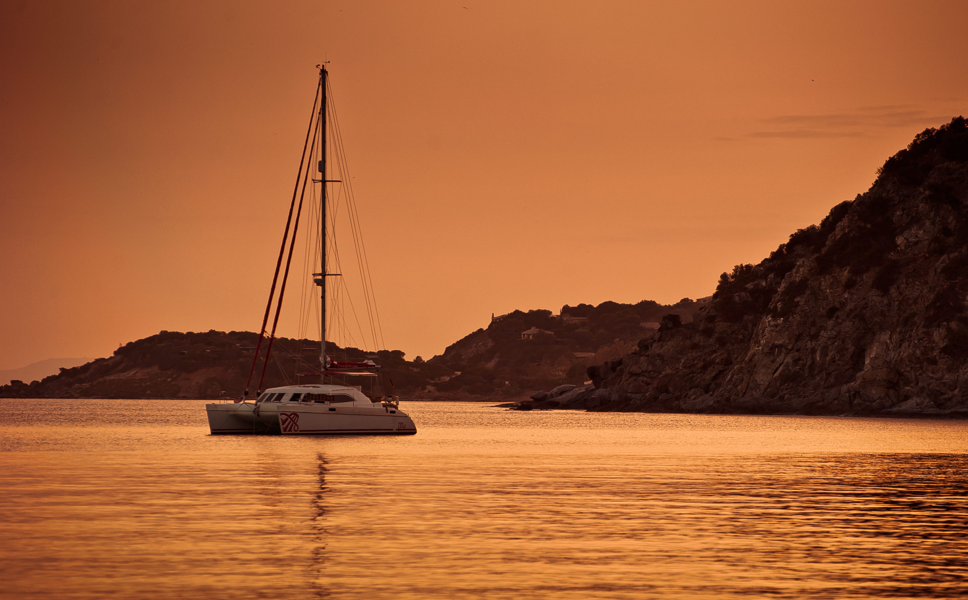 cliff, holiday, romantic sky, 4K, sailing ship, travel, sunset, nature, sailing, travel destinations, nautical, white, vacations, outdoors, sky, transportation, HD Wallpaper