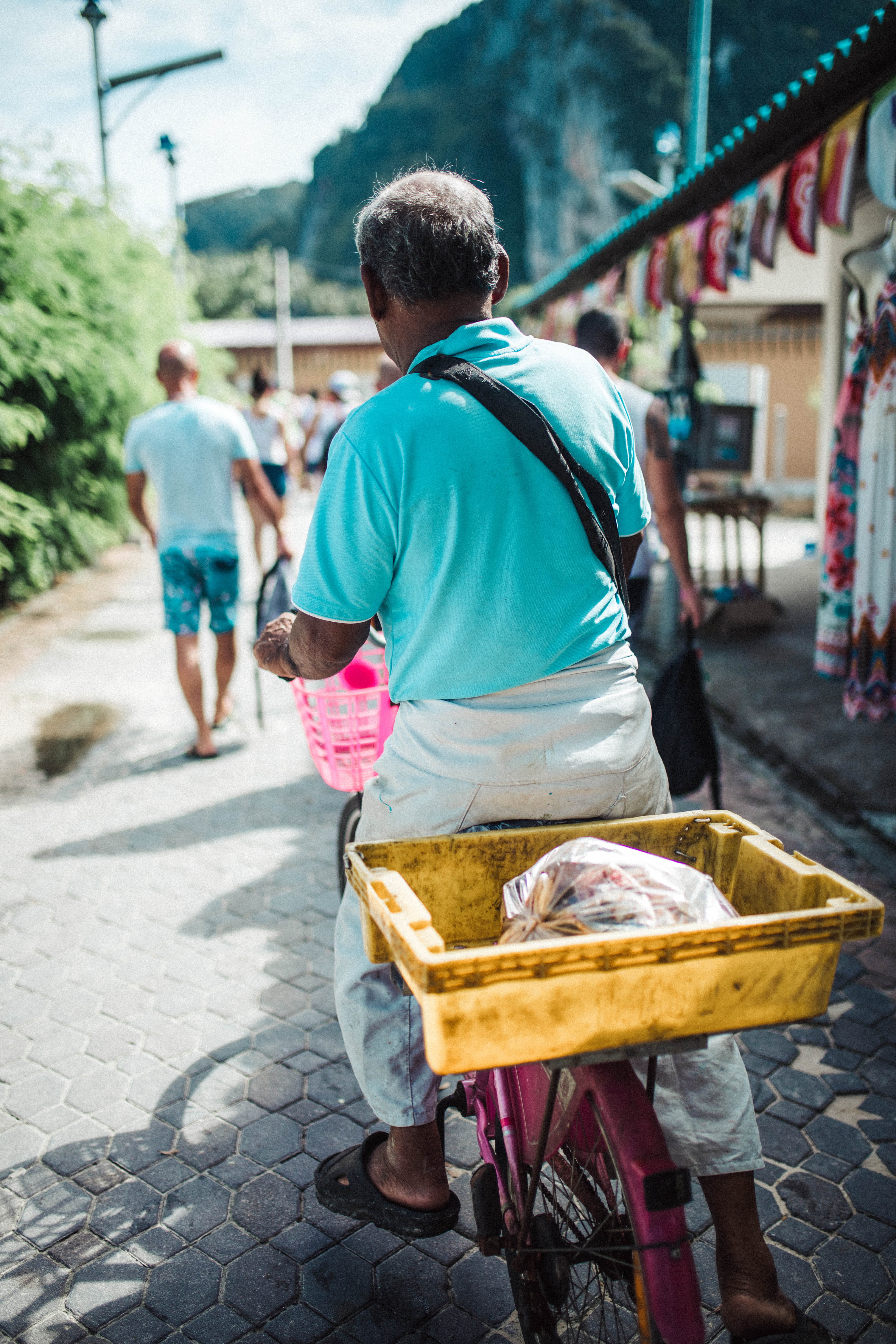 bicycle, machine, architecture, container, bike, building exterior, man, clothing, 5K, plastic bag, people, casual clothing, group of people, ko phi phi island, Phone HD Wallpaper