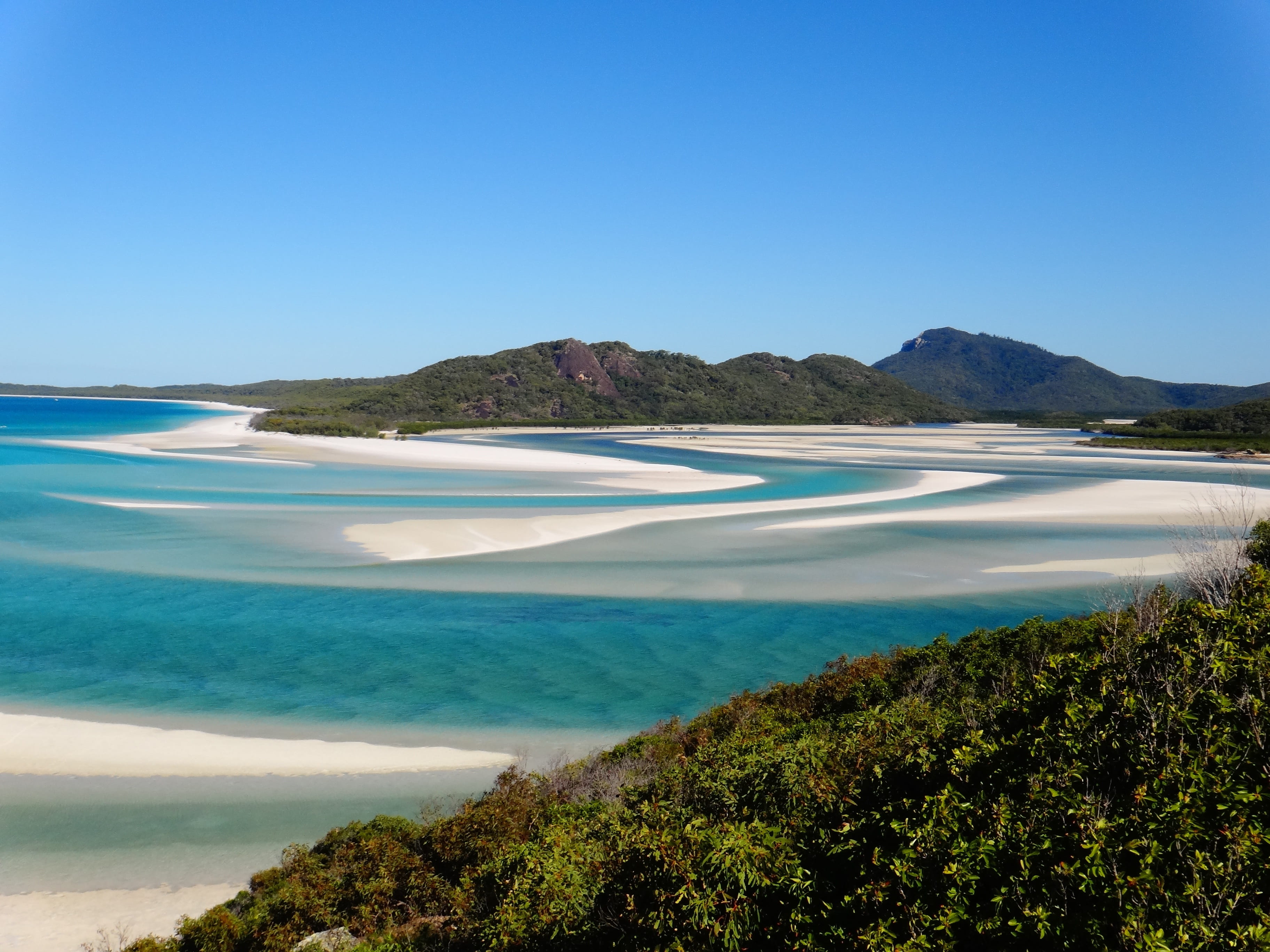 land, scenics, tranquility, island, white sand, lagoon, whitsundays, Airlie, water, outdoors, beach, bay, blue, tranquil scene, nature, no people, travel, HD Wallpaper