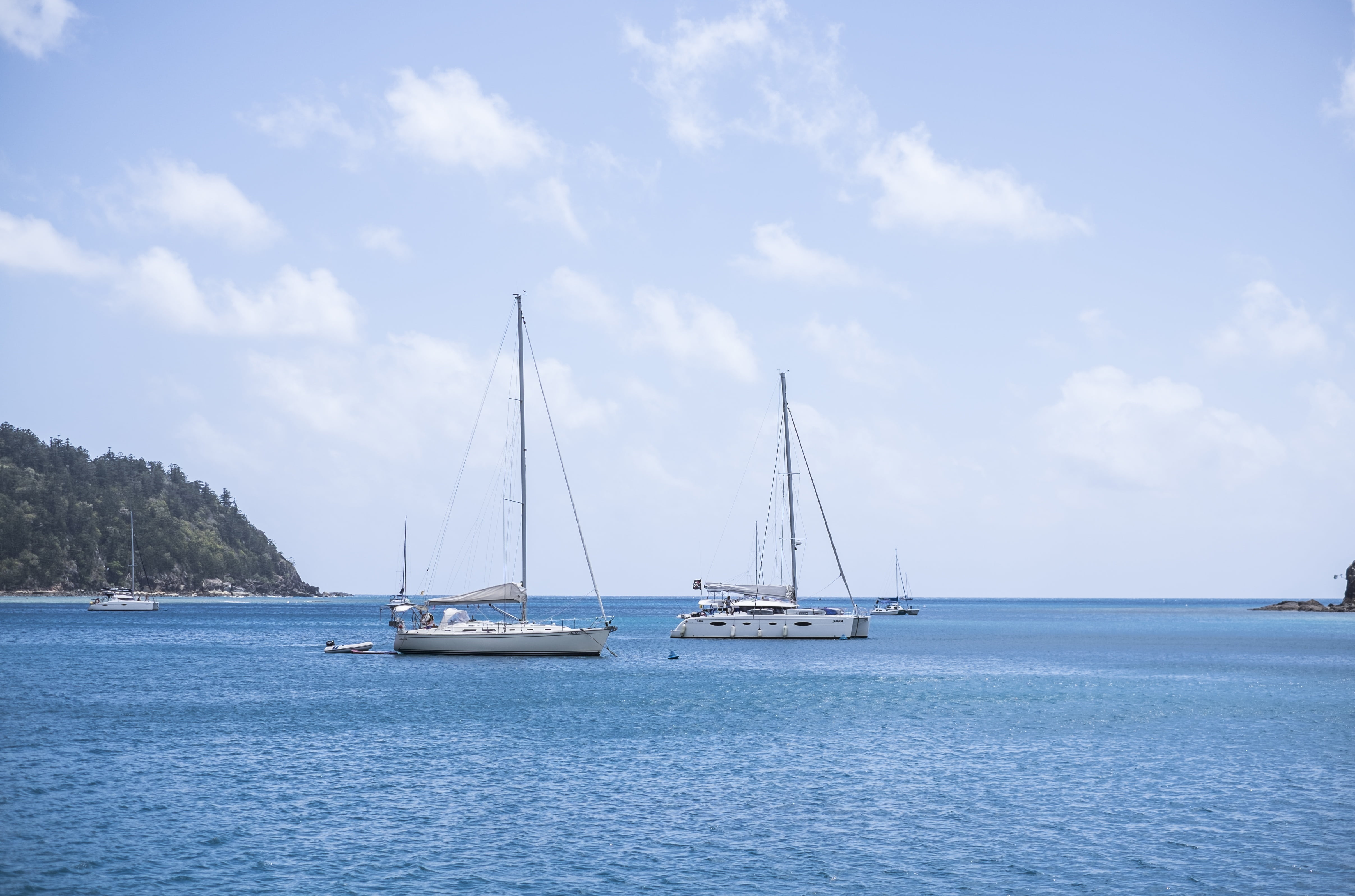 vacation, adventure, summer, beauty in nature, yachting, 4K, mode of transportation, travel, sun, yacht, whitsundays, vessel, water, sailing ship, sail, HD Wallpaper