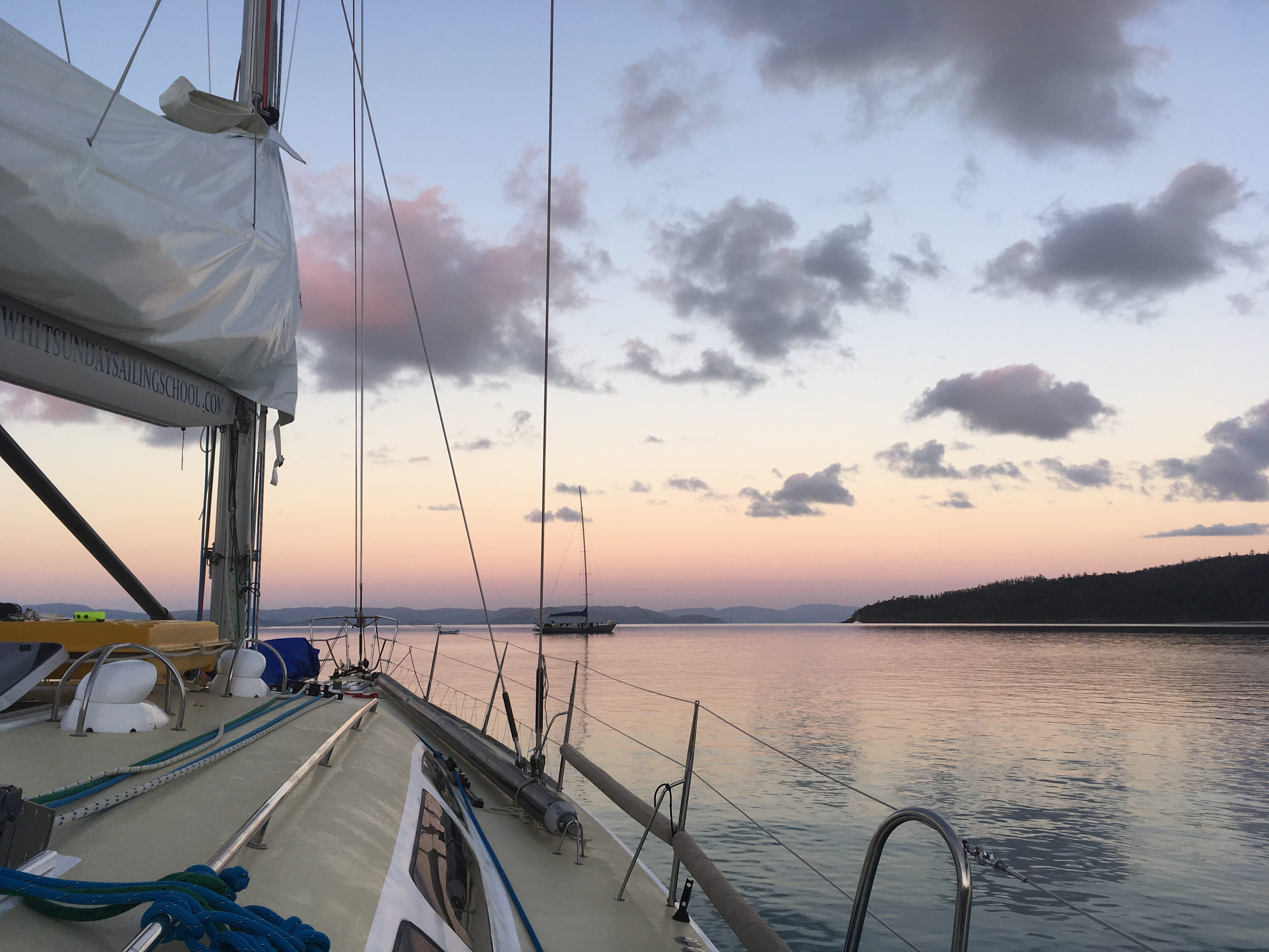 yacht, sea, nautical vessel, 4K, real people, moored, sailing, sky, mast, beauty in nature, body, boat, water, mode of transportation, nature, outdoors, HD Wallpaper
