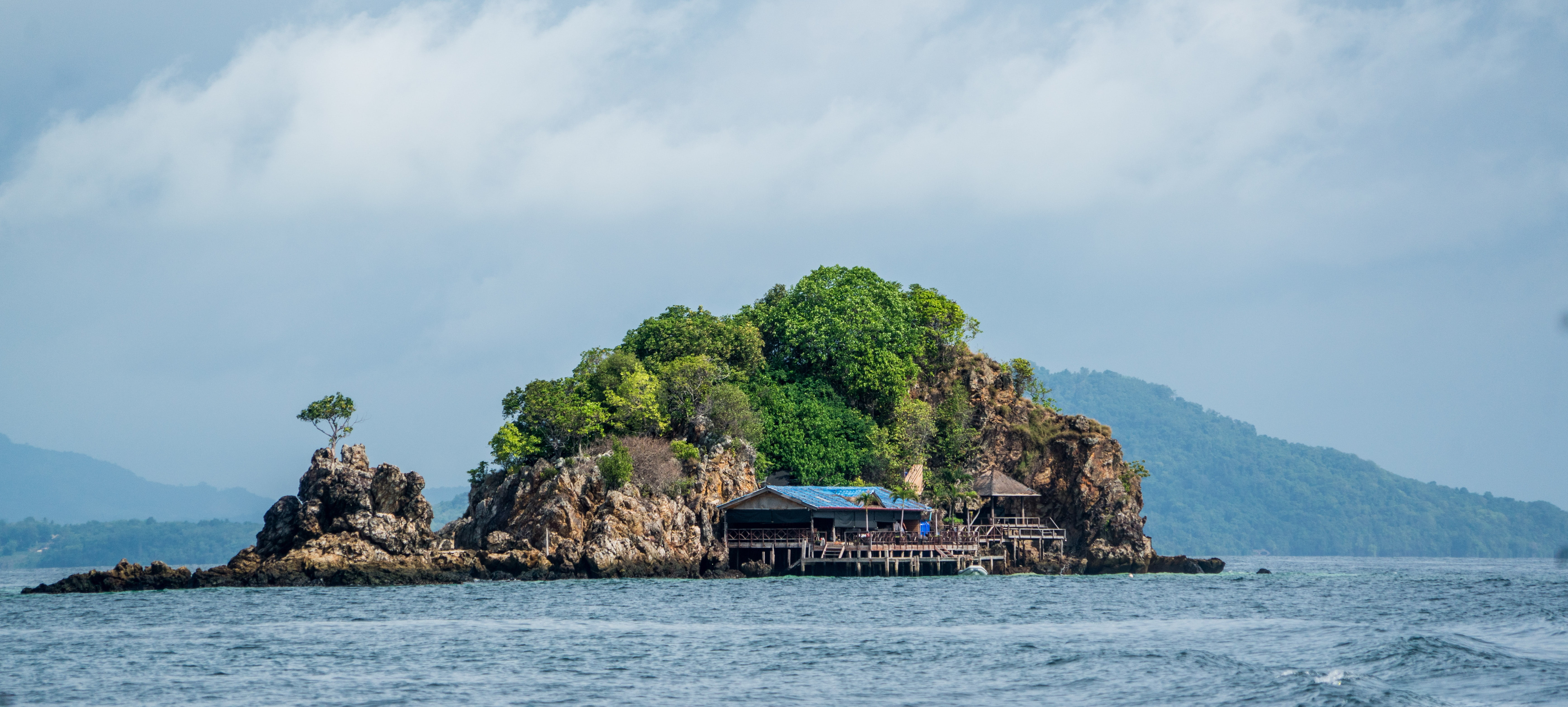 seascape, travel destinations, destination, building, koh phi phi, exotic, blue, tropical, water, paradise, built structure, andaman, rock, asia, outdoors, HD Wallpaper