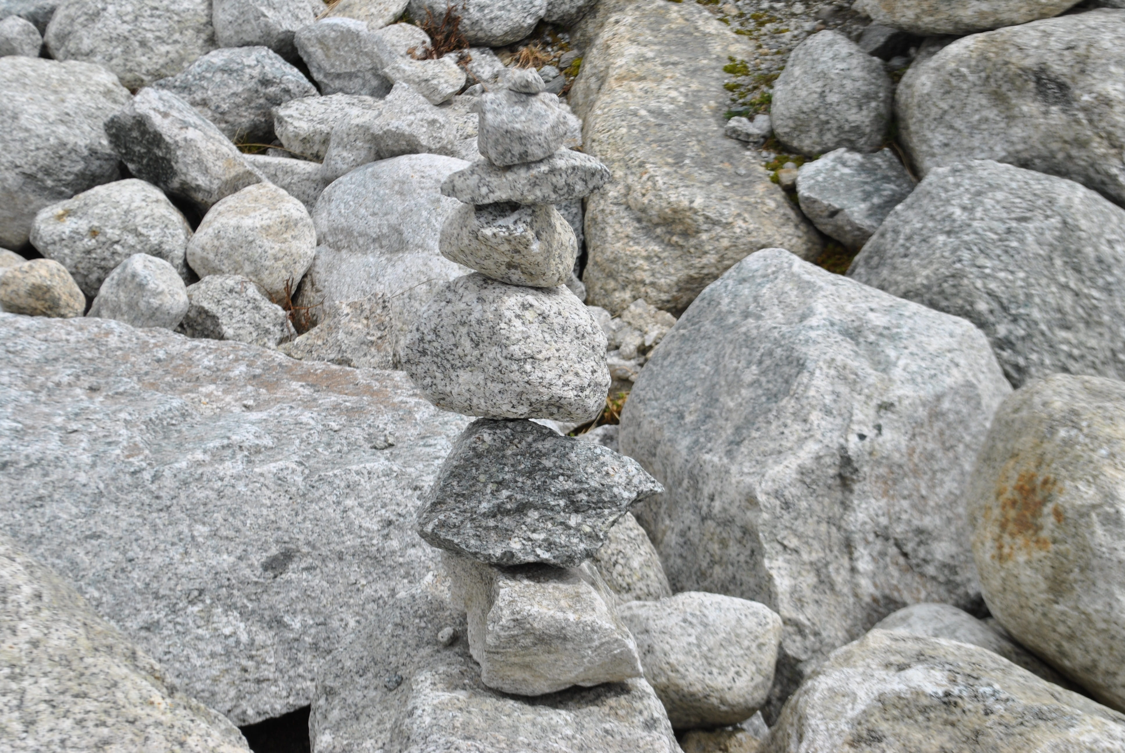 stacked, stone material, day, abundance, meditation, brook, solid, rock, 4K, rock - object, hike, Cairn, stone - object, large group of objects, stone wall, HD Wallpaper