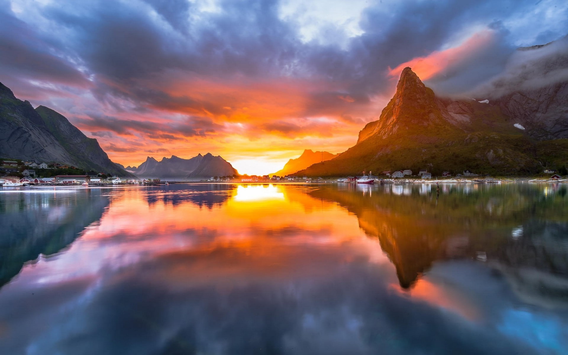 island, idyllic, nature, sun, non-urban scene, reflection, waterfront, tranquility, Norway, water, outdoors, cloud - sky, sunset, clouds, sky, orange color, HD Wallpaper