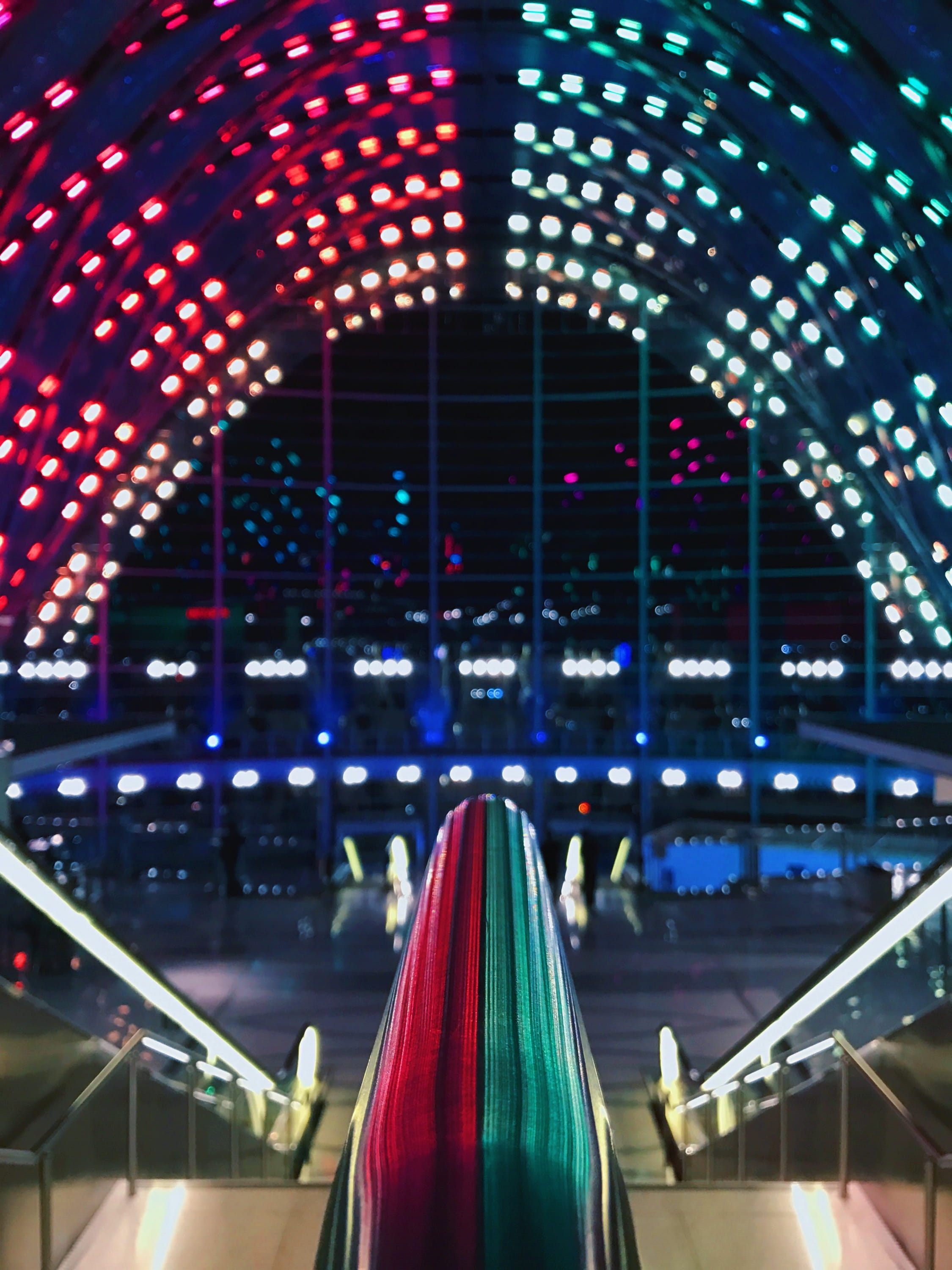 illuminated, city, lighting equipment, train station, rail, absence, oc, sport, eclectic, built structure, red, travel, los angeles, multi colored, train, Phone HD Wallpaper