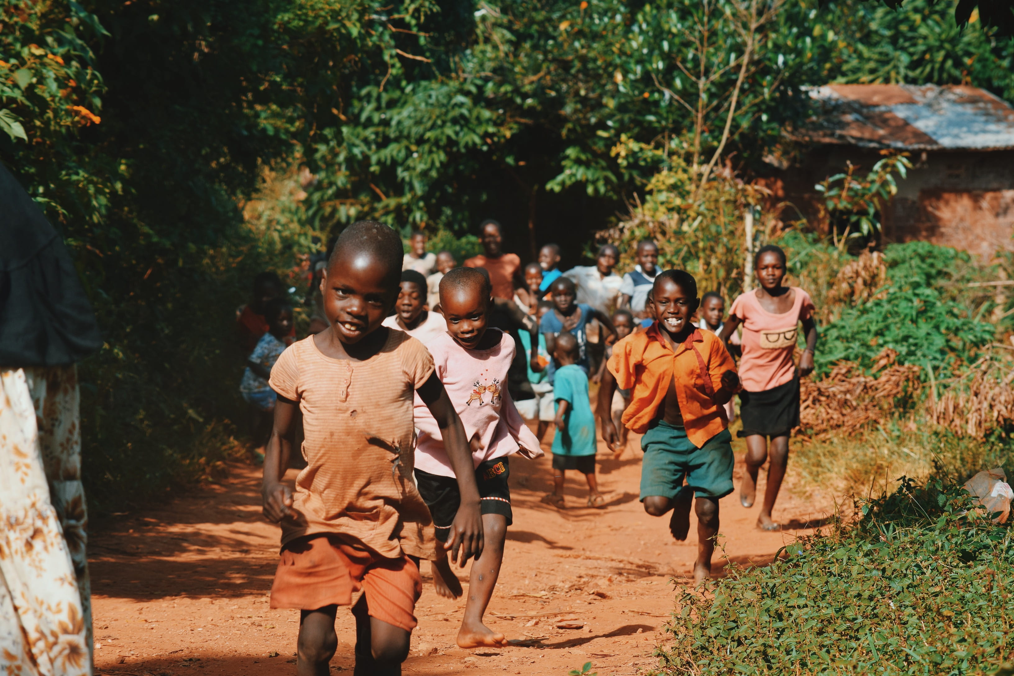 childhood, real people, trees, rural, surrounded, children, people, girls, race, positive emotion, taken, nature, orphan, africa, sand, hut, lifestyles, HD Wallpaper