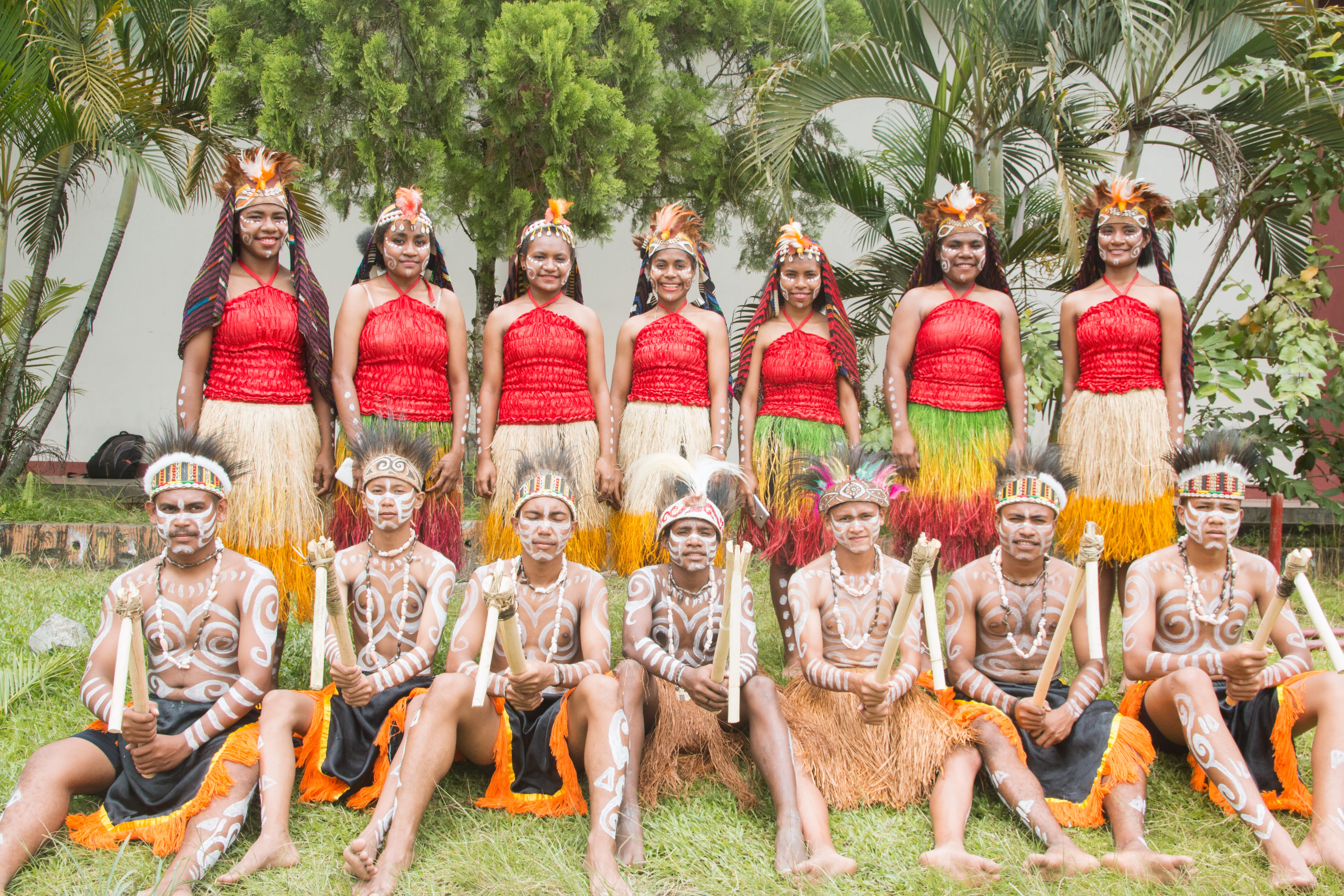 religion, sculpture, day, male likeness, budaya, sentani, creativity, warrior, nature, 5K, plant, papua, tribe, culture, art and craft, female likeness, HD Wallpaper