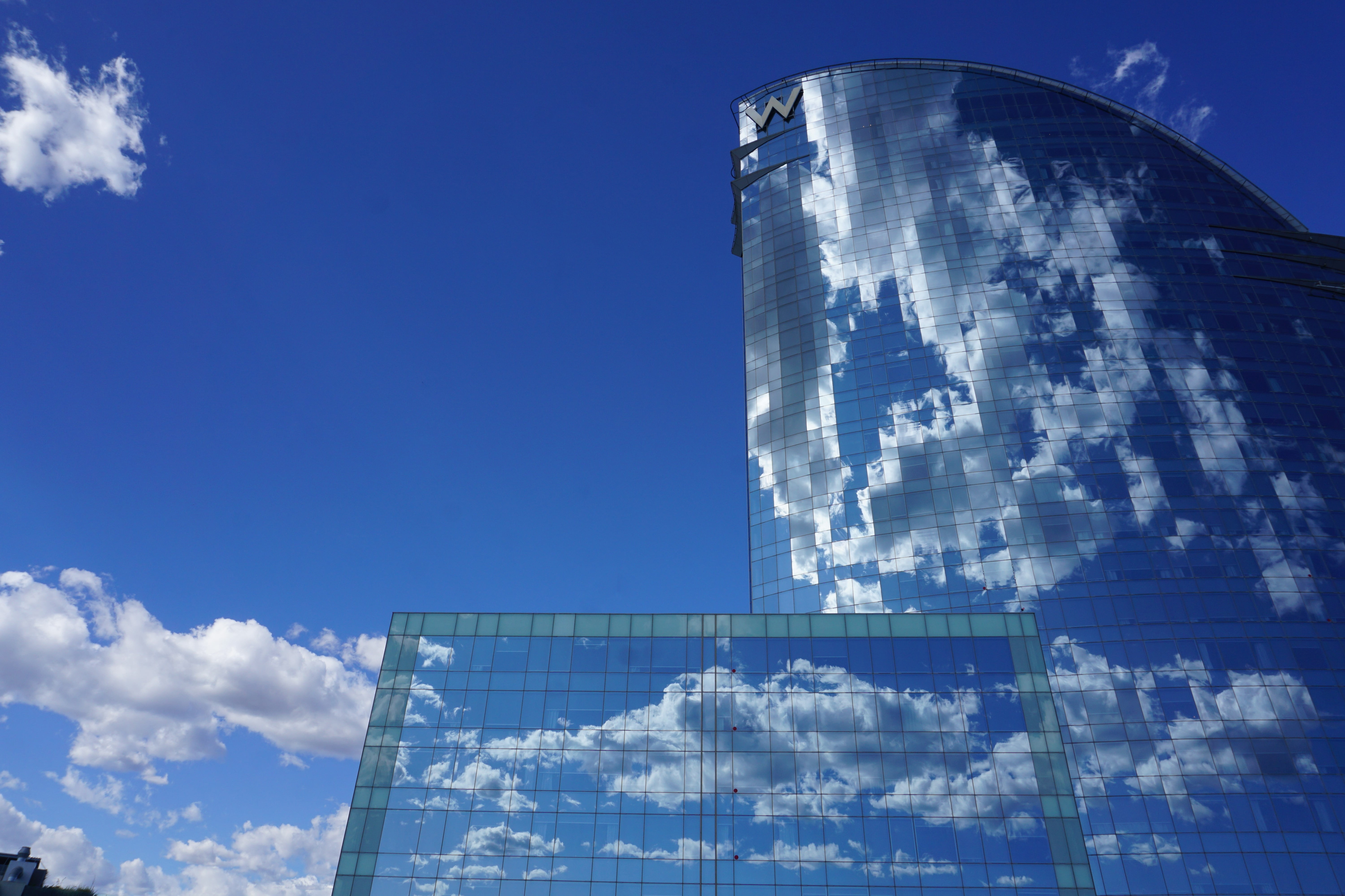 the sky, Spain, reflection, the building, Barcelona, 5K, clouds, W Barcelona Hotel, HD Wallpaper