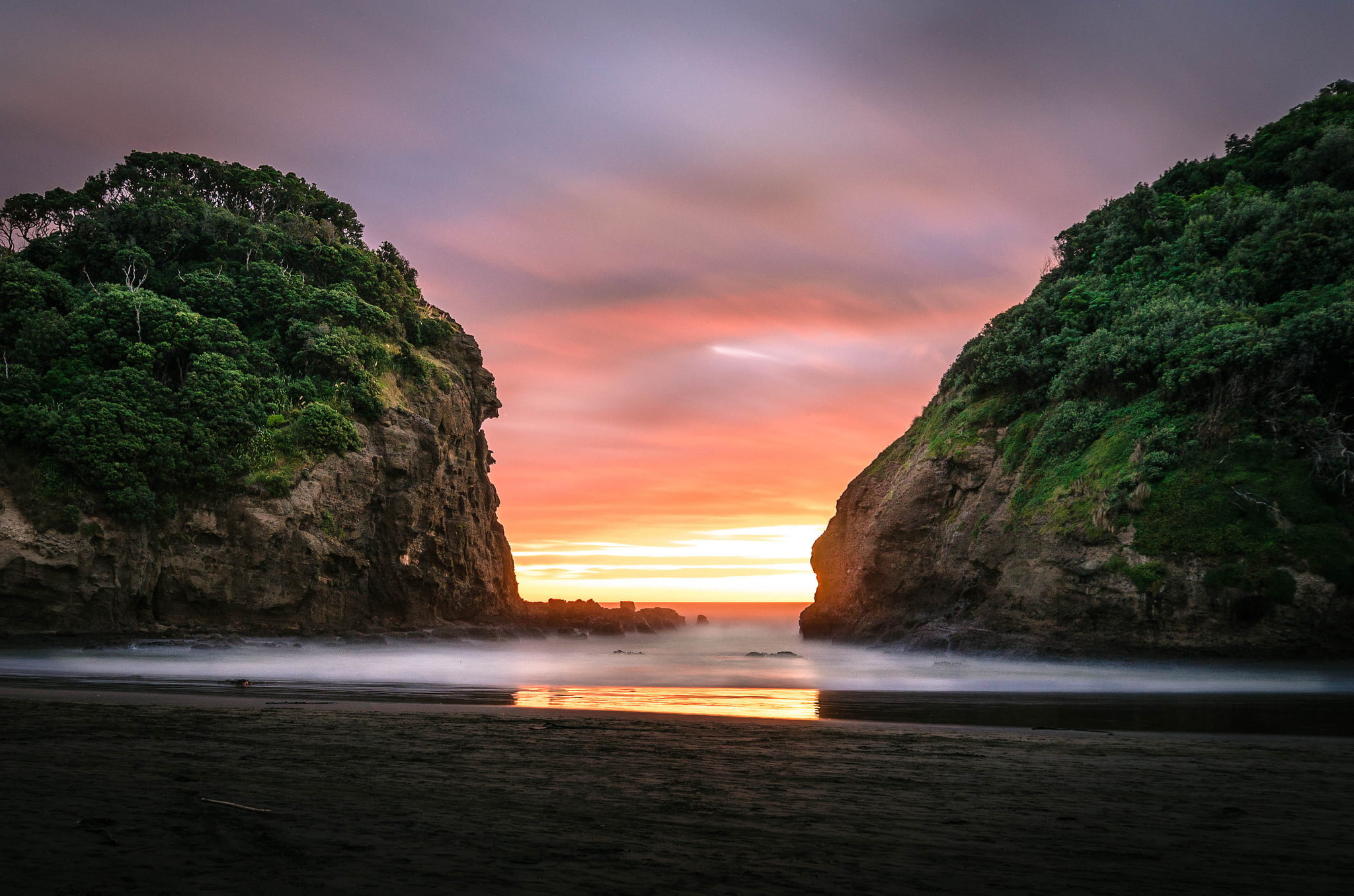 no people, power in nature, motion, rock, sky, cloud - sky, rocks, solid, horizon over water, dawn, 1080P, nature, Auckland, idyllic, sunset, beach, beauty in nature, HD Wallpaper