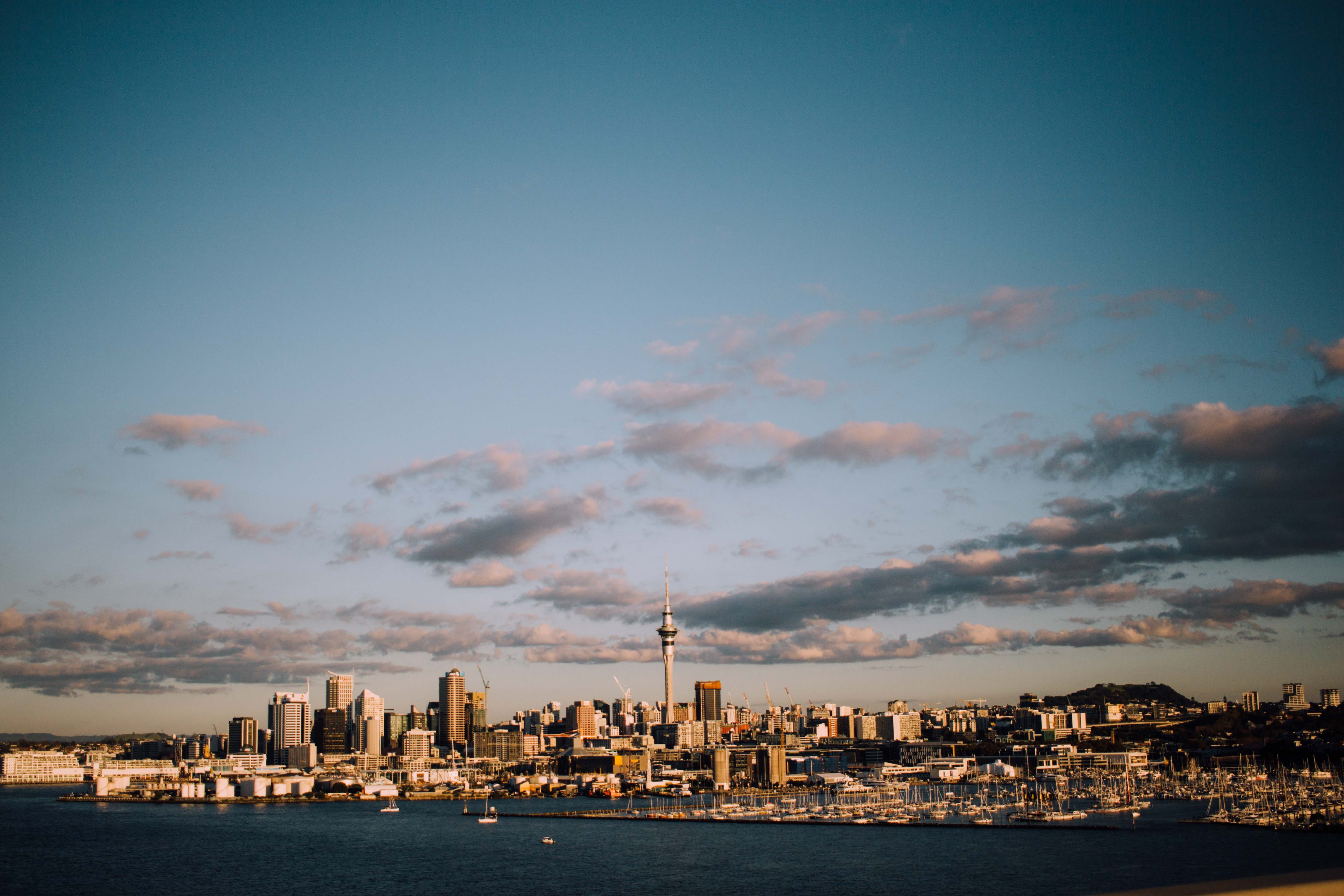 auckland city, no people, tall - high, waterfront, outdoors, travel destinations, architecture, built structure, summer, building exterior, office building exterior, HD Wallpaper