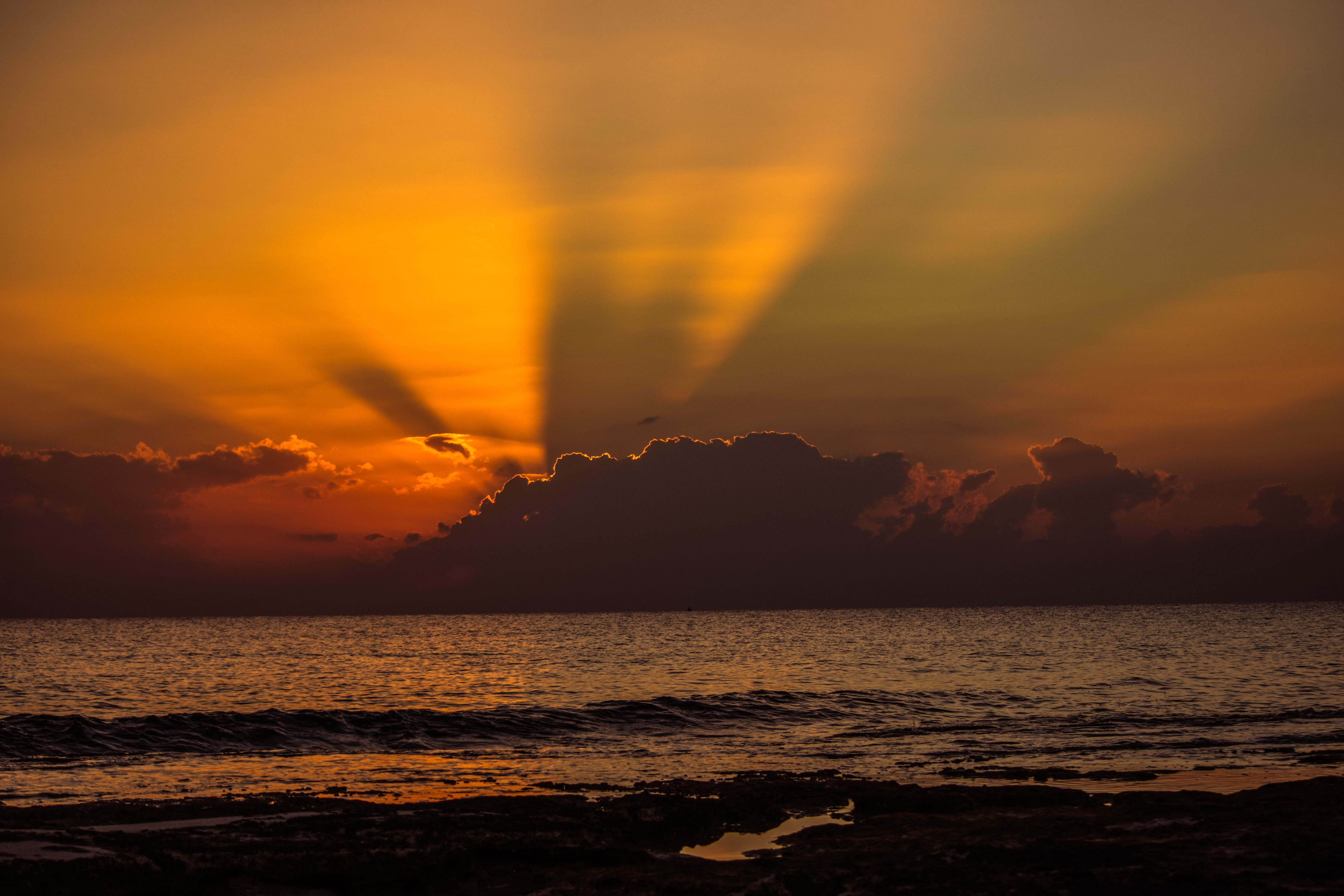 ayia napa, outdoors, horizon, sunbeam, sunset, anticrepuscular, horizon over water, tranquility, photo, dusk, land, water, evening, twilight, landscape, HD Wallpaper