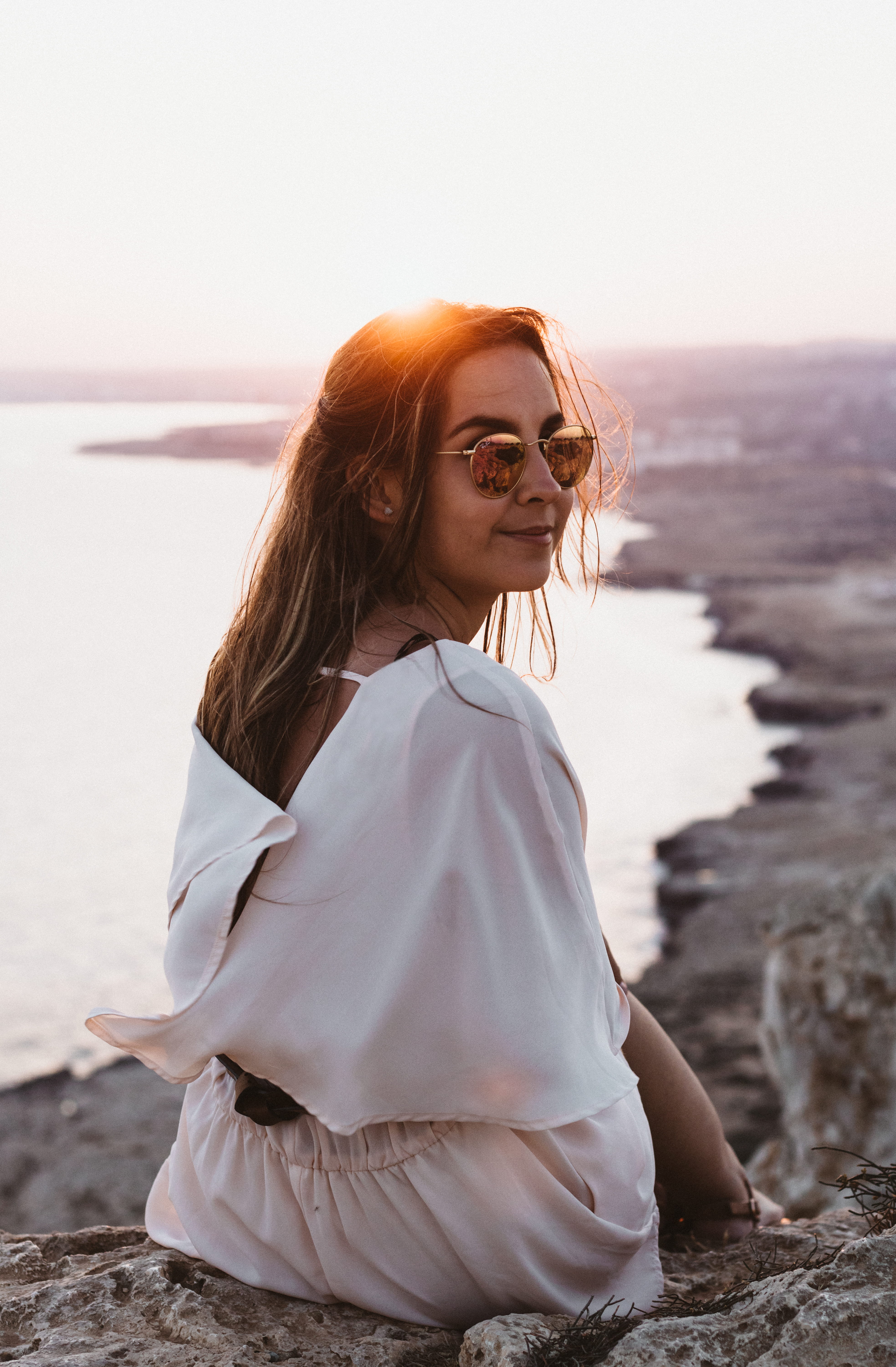 one person, 5K, beautiful woman, fashion, golden, reflection, adventure, sunglasses, female, girl, young adult, outdoors, hair, real people, goldenhour, Phone HD Wallpaper