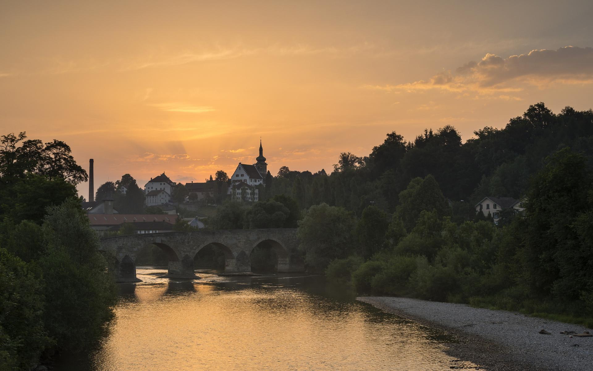 bridhe, footed, concrete, 1080P, river, nature and landscapes, grey, town, bridge, lovely, forest, sunset, HD Wallpaper