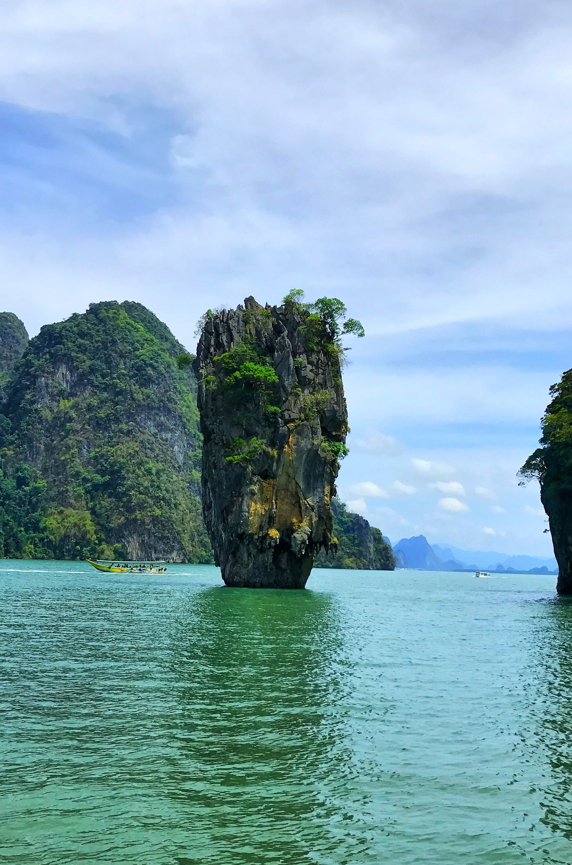 scenics - nature, waterfront, tranquil scene, bay, rock, nature, day, stack rock, sky, rock formation, water, beauty in nature, tranquility, jamesbond, Phone HD Wallpaper