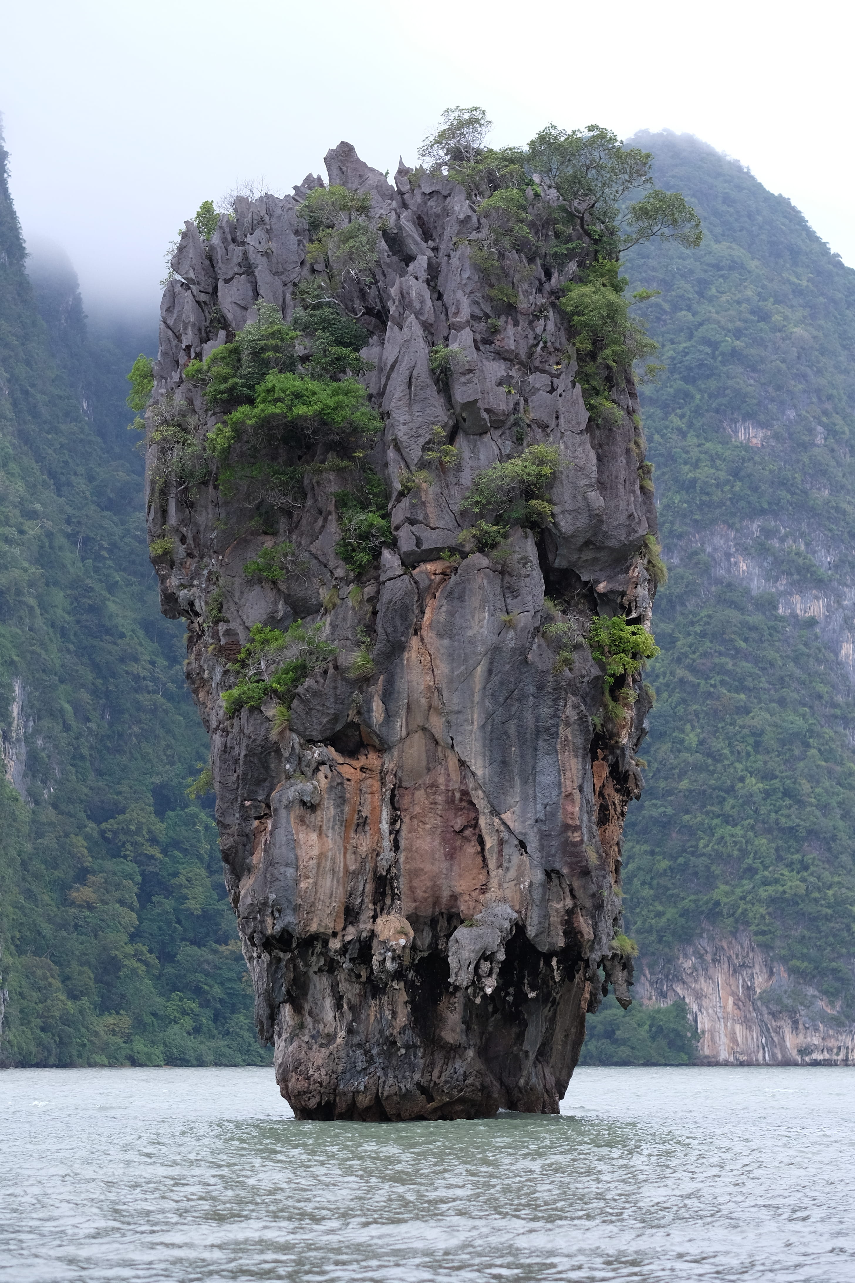 rock - object, sea, island, stack rock, tranquility, water, james bond, sky, 4K, day, non-urban scene, scenics - nature, mountain, beauty in nature, no people, Phone HD Wallpaper