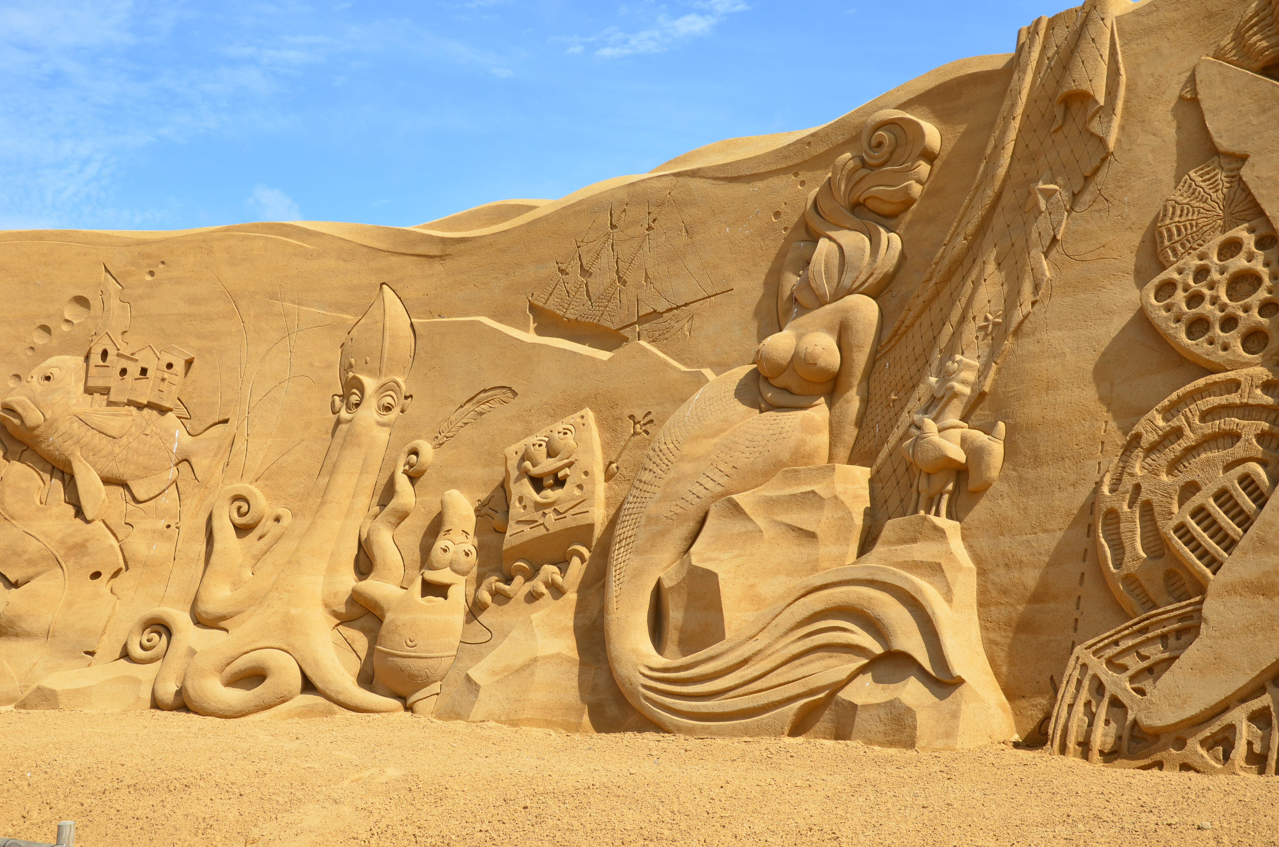 day, sunlight, sand sculptures, statue, 4K, nature, tourism, denmark, patrick, travel, the past, sand, art and craft, sand picture, craft, artists, climate, HD Wallpaper