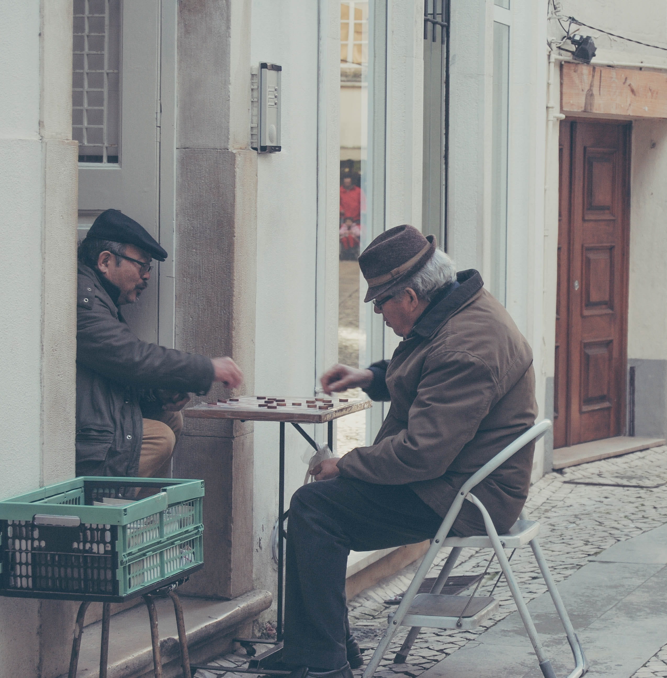 time, building exterior, two people, old, life, young adult, people, real people, young men, cap, lifestyles, males, clothing, casual clothing, portugal, Phone HD Wallpaper