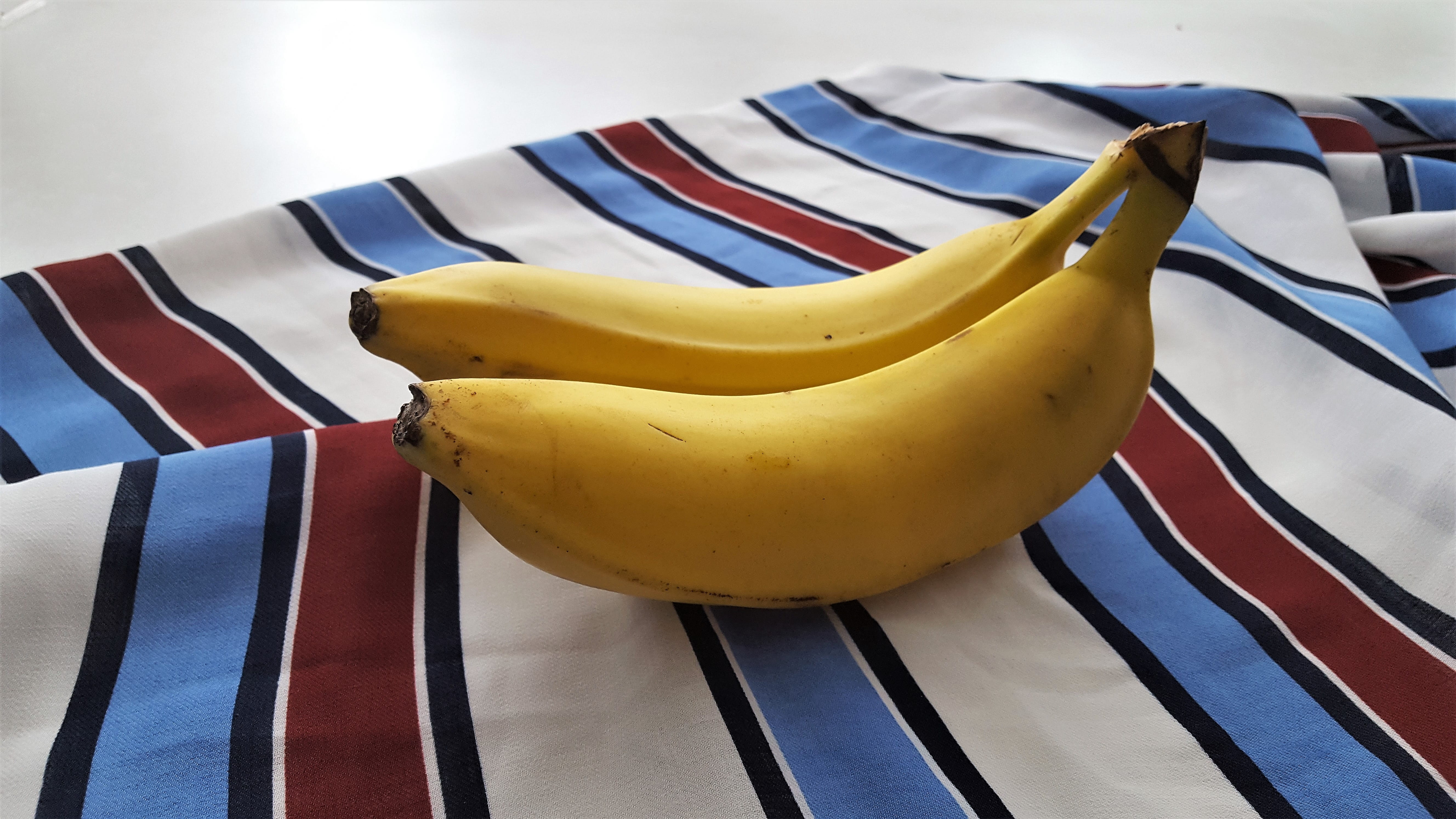 banana, pattern, indoors, freshness, still life, 5K, yellow, focus on foreground, wellbeing, belts, close-up, bananas, healthy eating, no people, table, HD Wallpaper