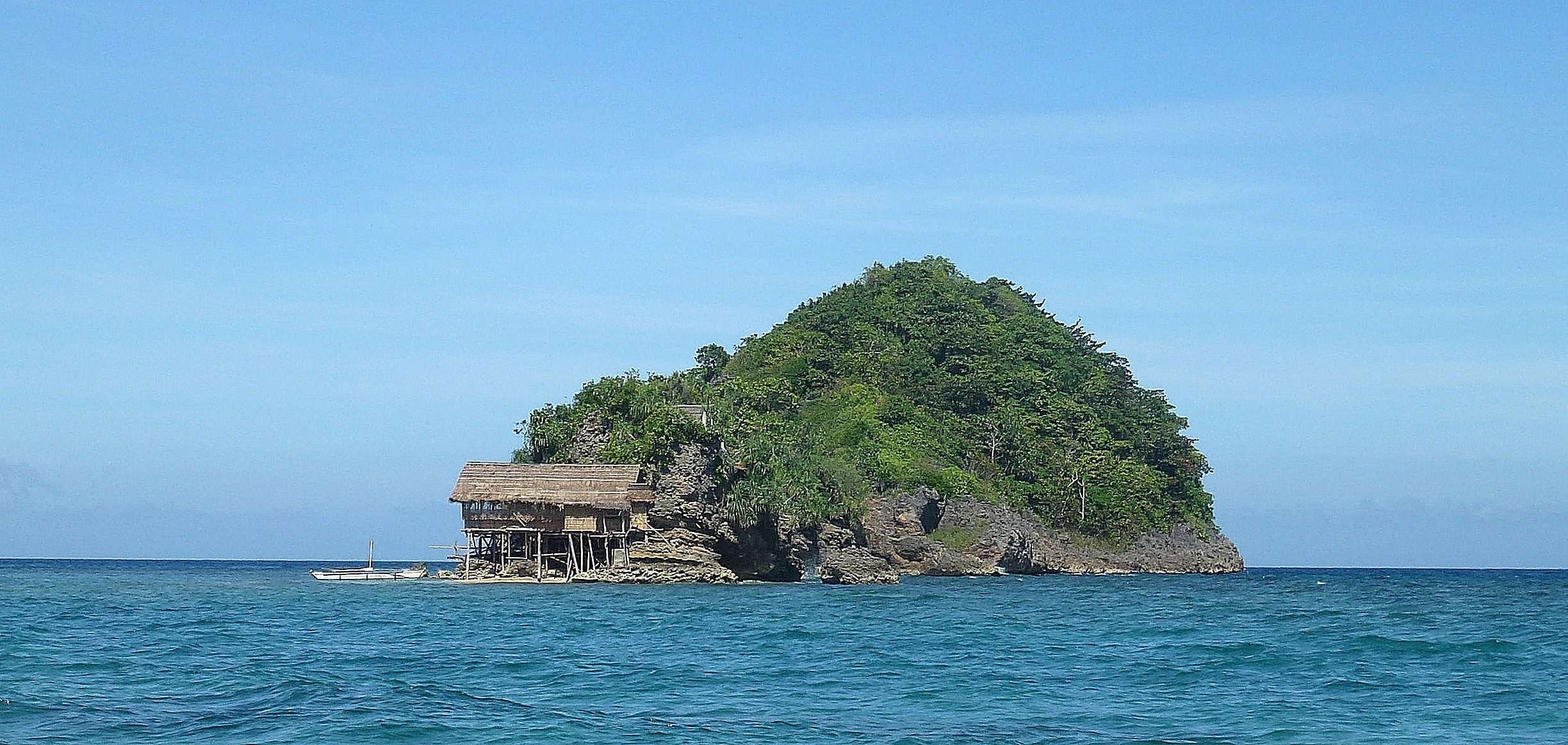 islet, scenics - nature, blue, beach, land, trees, nature, waterfront, tree, water, summer, tranquility, beauty in nature, cliff, day, daytime, built structure, HD Wallpaper