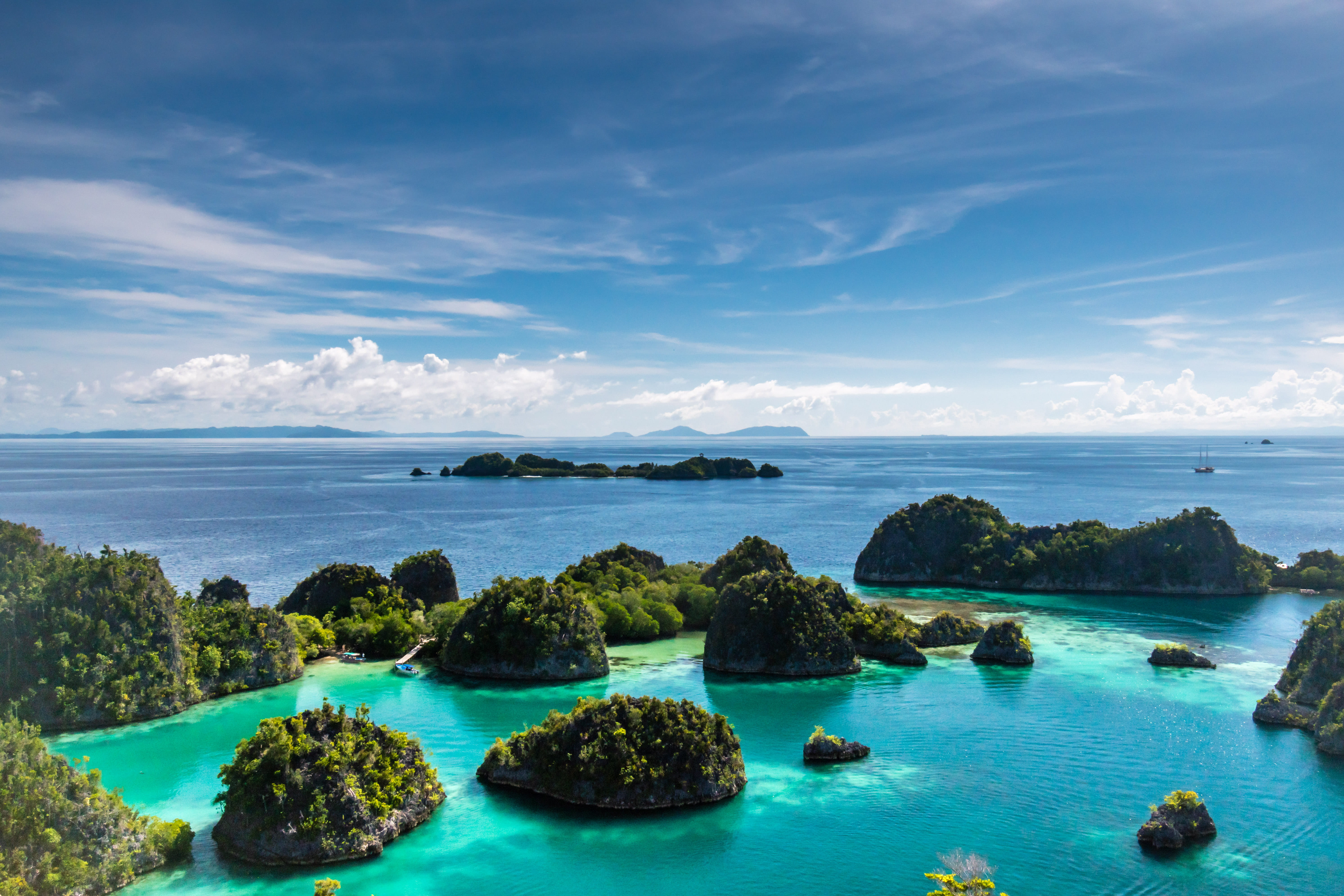 horizon over water, beauty in nature, plant, wave, body, no people, day, sea, idyllic, daytime, tranquil scene, turquoise colored, surrounded, scenics - nature, HD Wallpaper