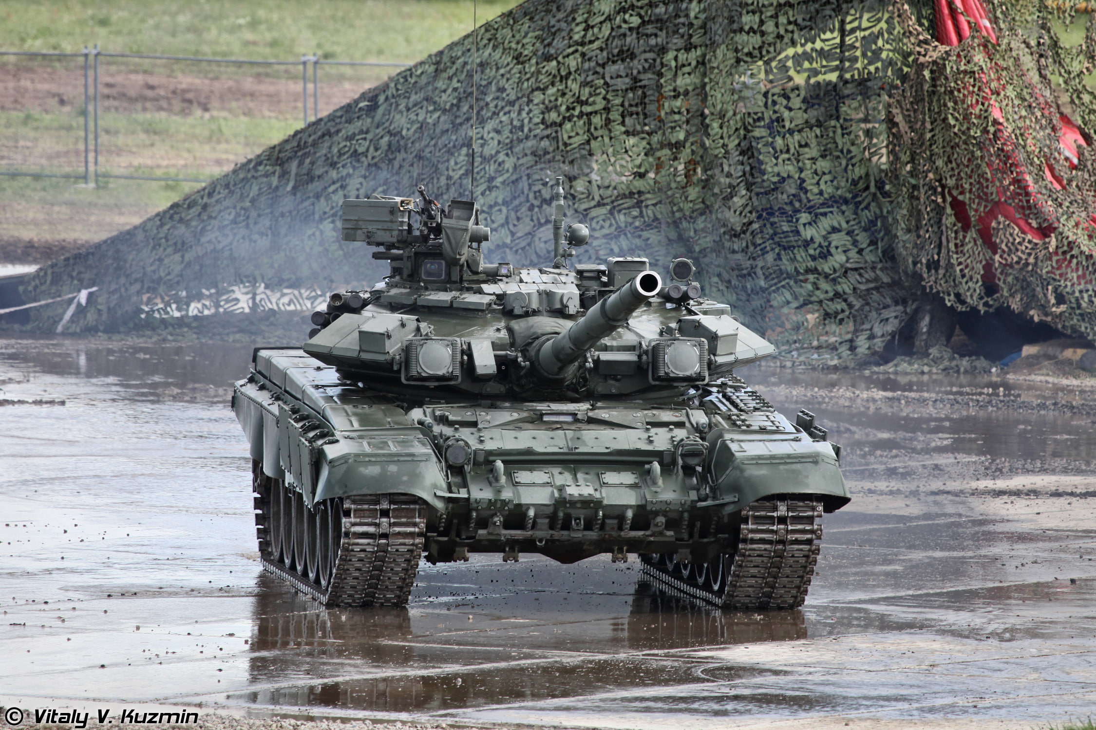 artillery, armored Tank, weapon, nature, battlefield, military training, conflict, mode of transportation, cannon, world War II, side view, no people, russia, HD Wallpaper