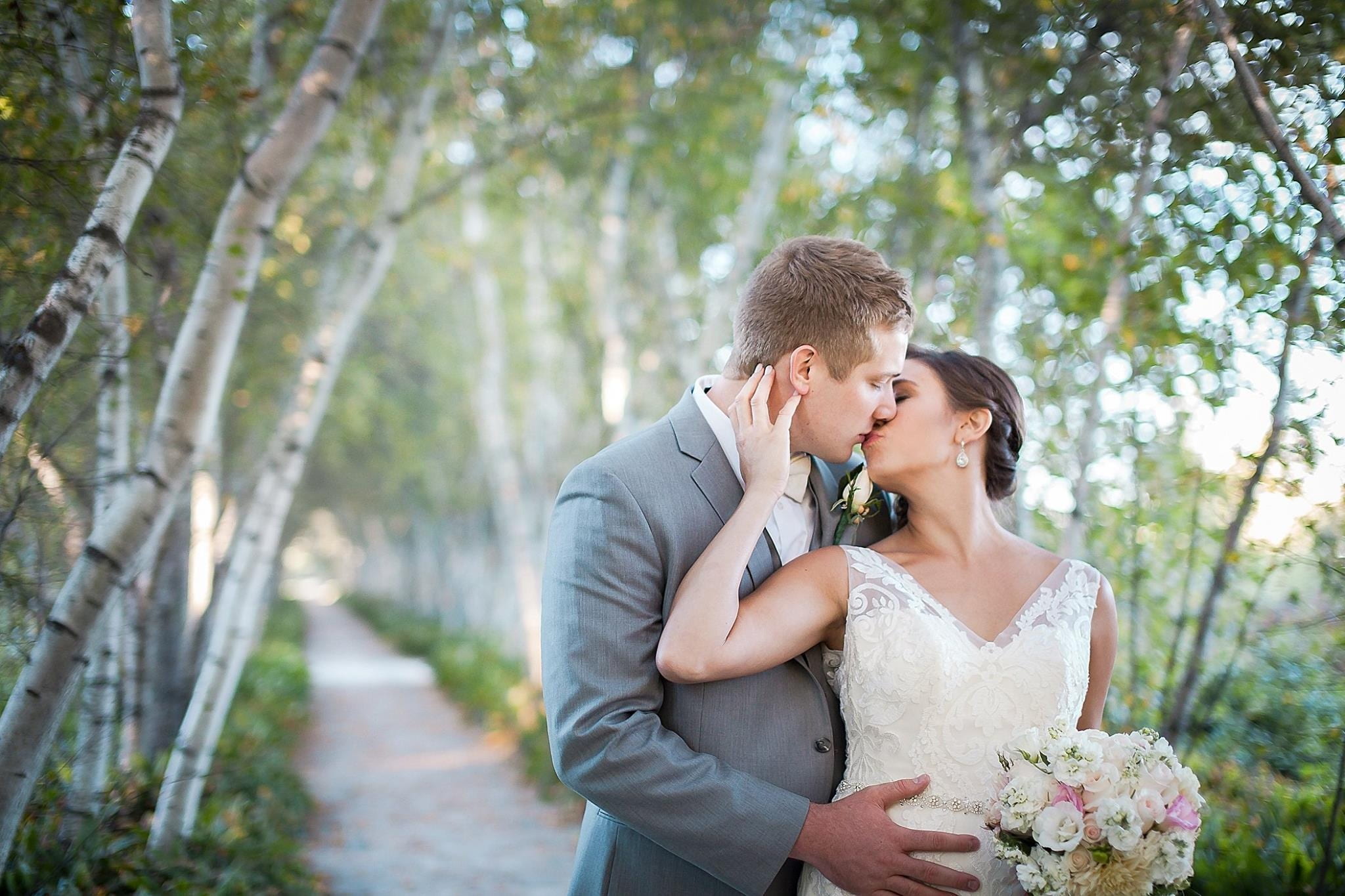 happiness, woman, romantic, outdoors, wife, couple, adult, man, positive emotion, celebration, emotion, 1080P, romance, event, dress, wedding dress, couple - relationship, HD Wallpaper