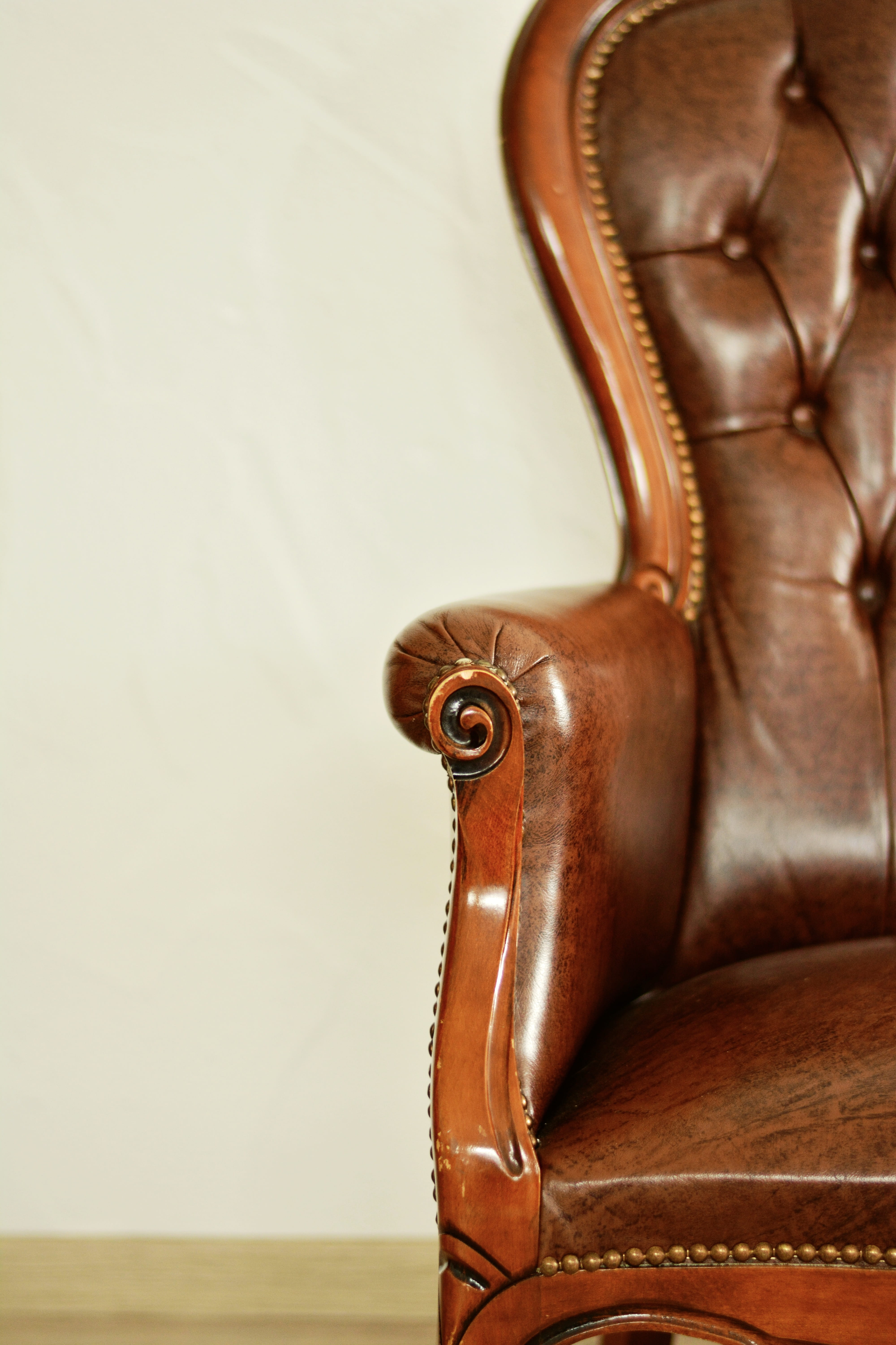 copy space, chair, leather, design, leather armchair, studio shot, chair backrest, ornate, base, art and craft, 5K, craft, pattern, old, upholstered, furniture, Phone HD Wallpaper
