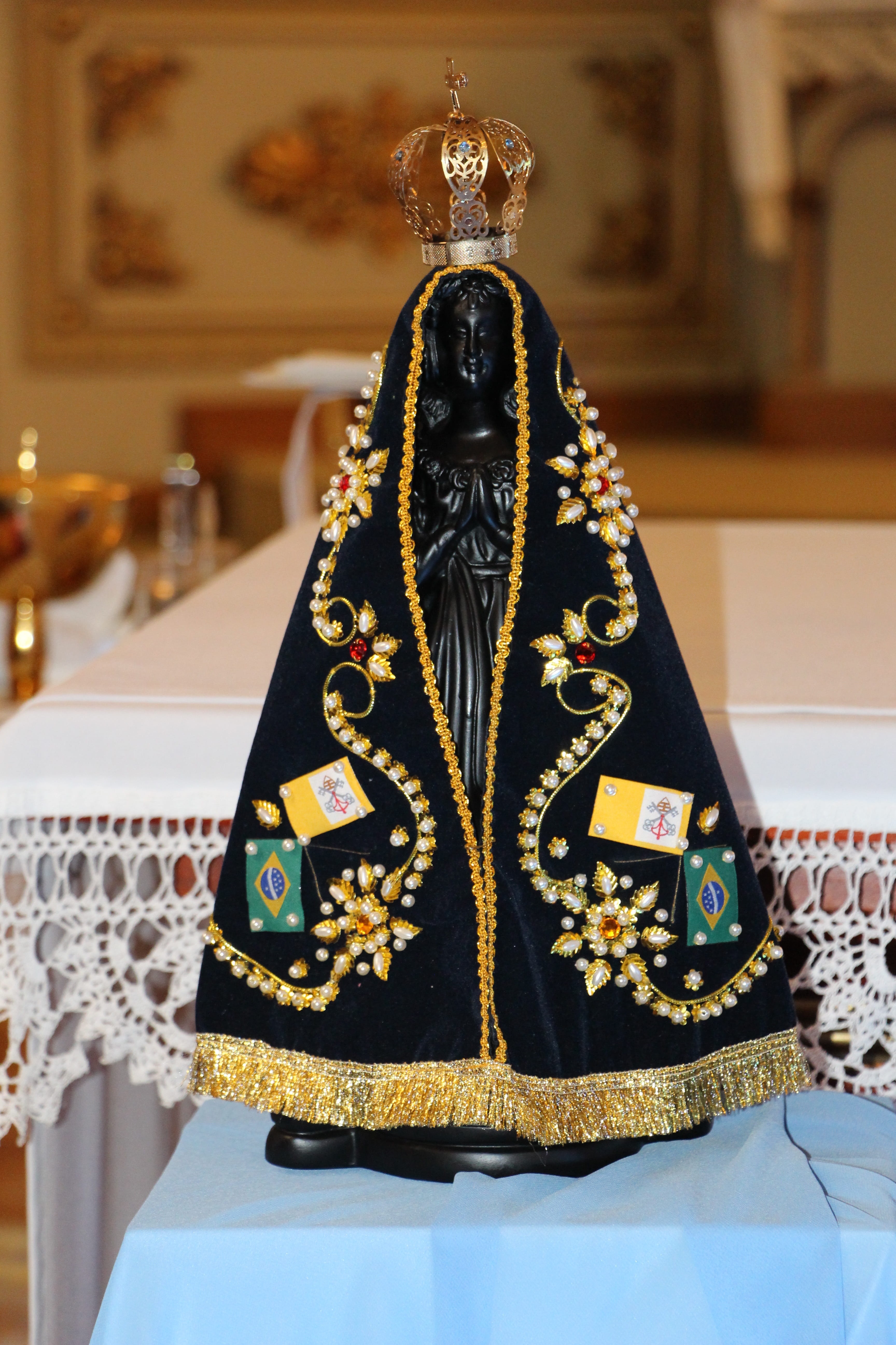 luxury, 5K, art and craft, decoration, nossa senhora aparecida, event, human representation, no people, indoors, belief, aggarwal, focus on foreground, Phone HD Wallpaper